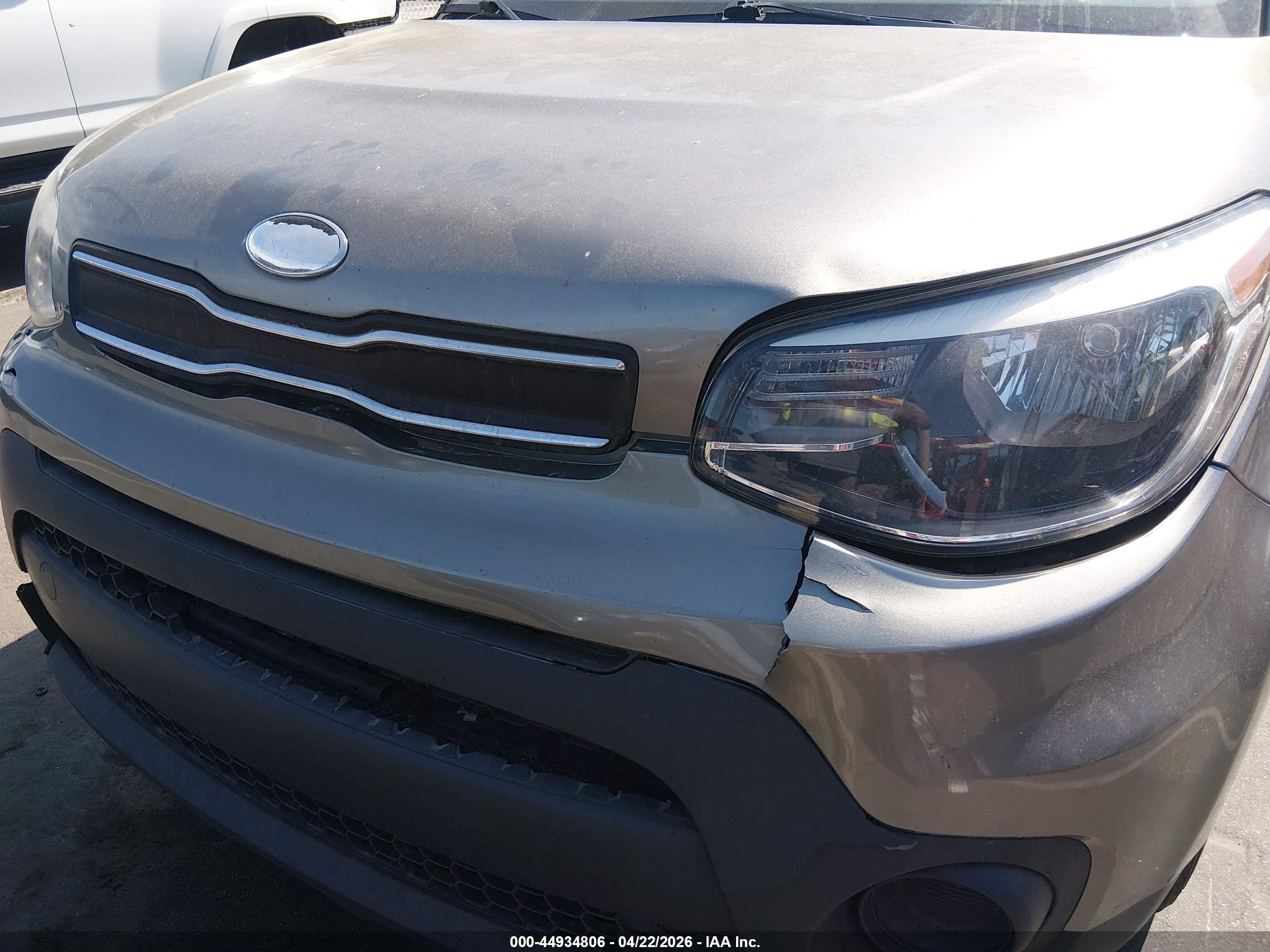 KIA SOUL image 6