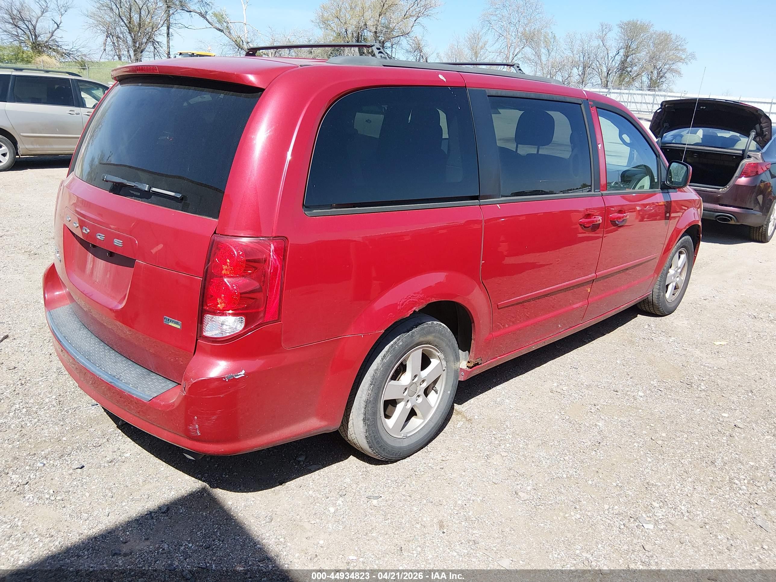 DODGE GRAND image 4