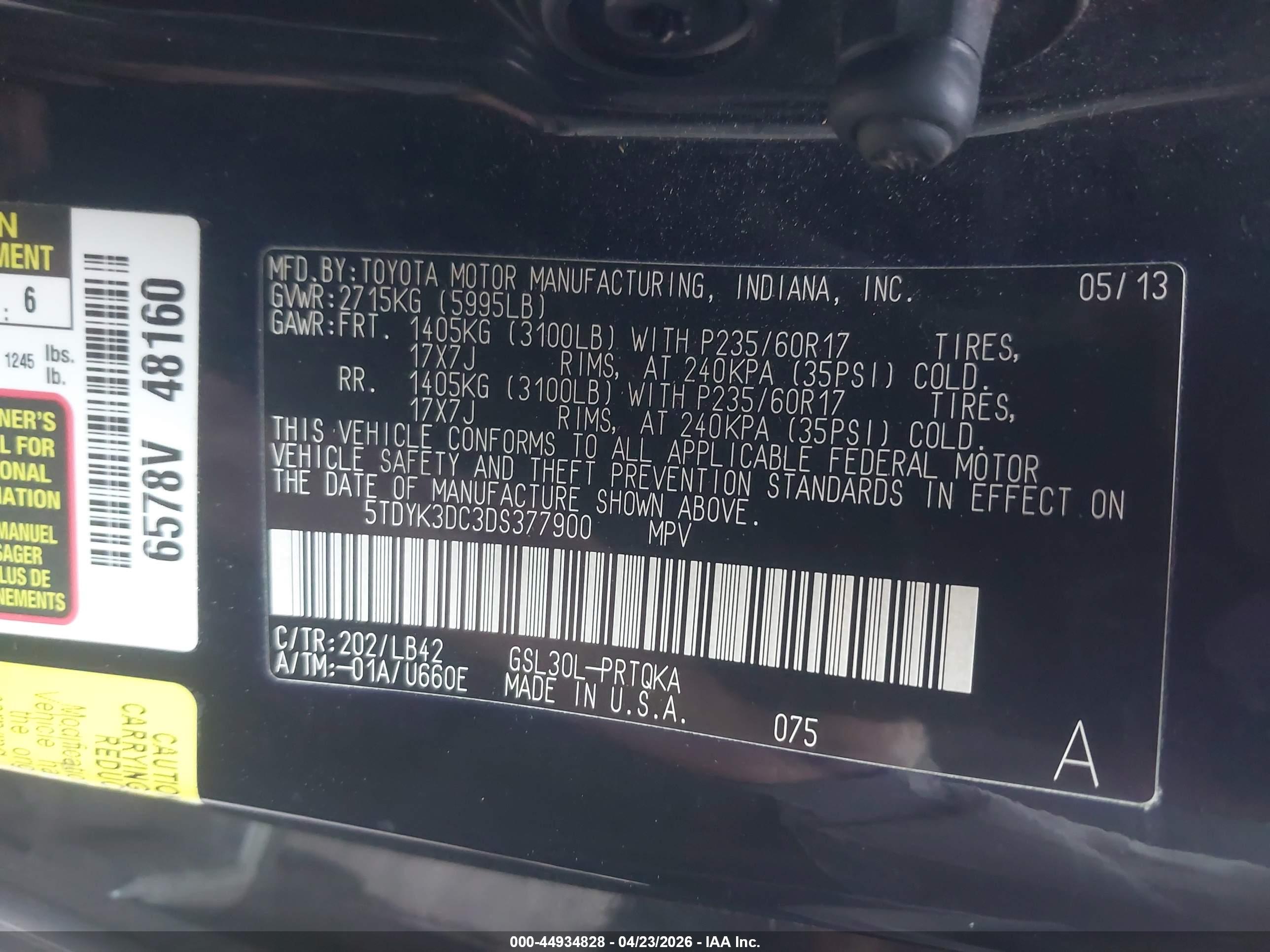 TOYOTA SIENNA image 9