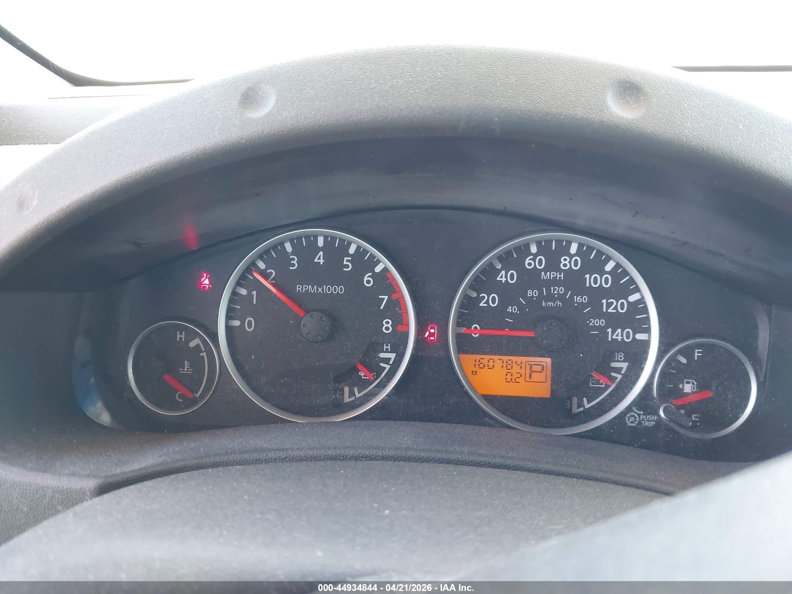 NISSAN FRONTIER image 7