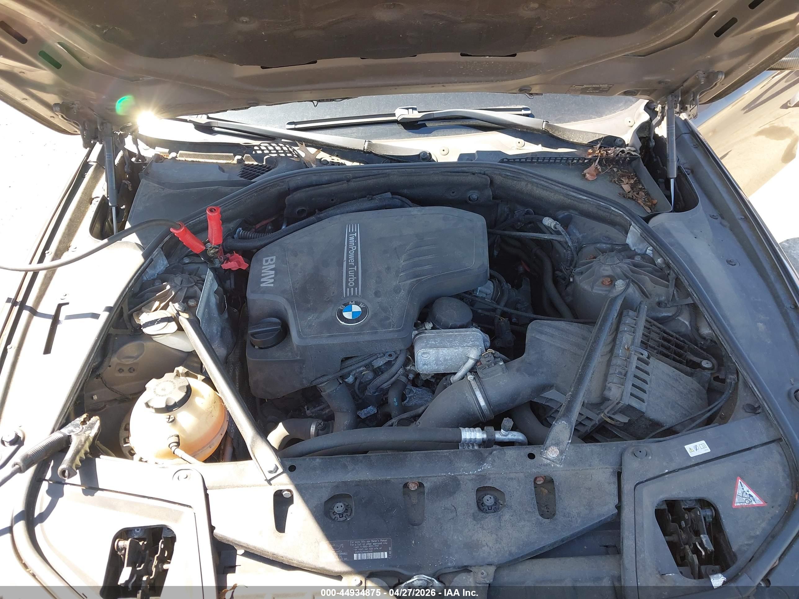 BMW 528I image 10