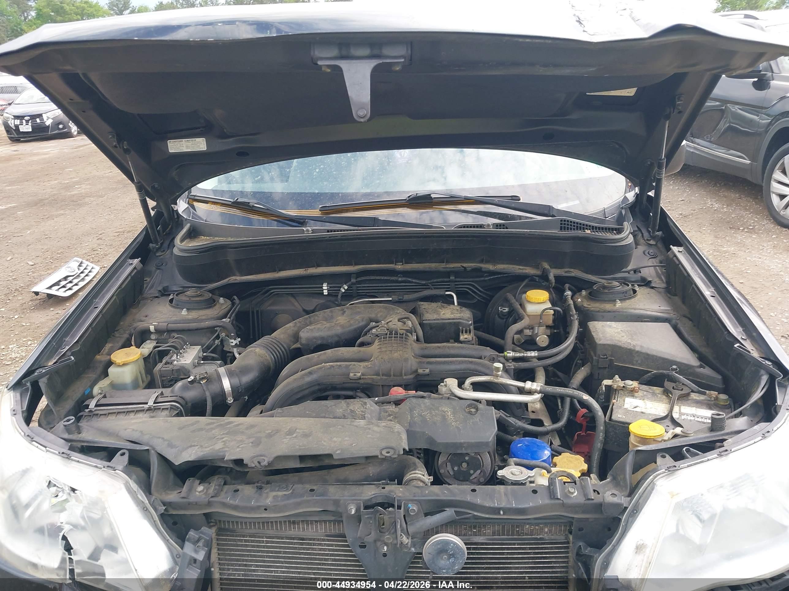 SUBARU FORESTER image 10