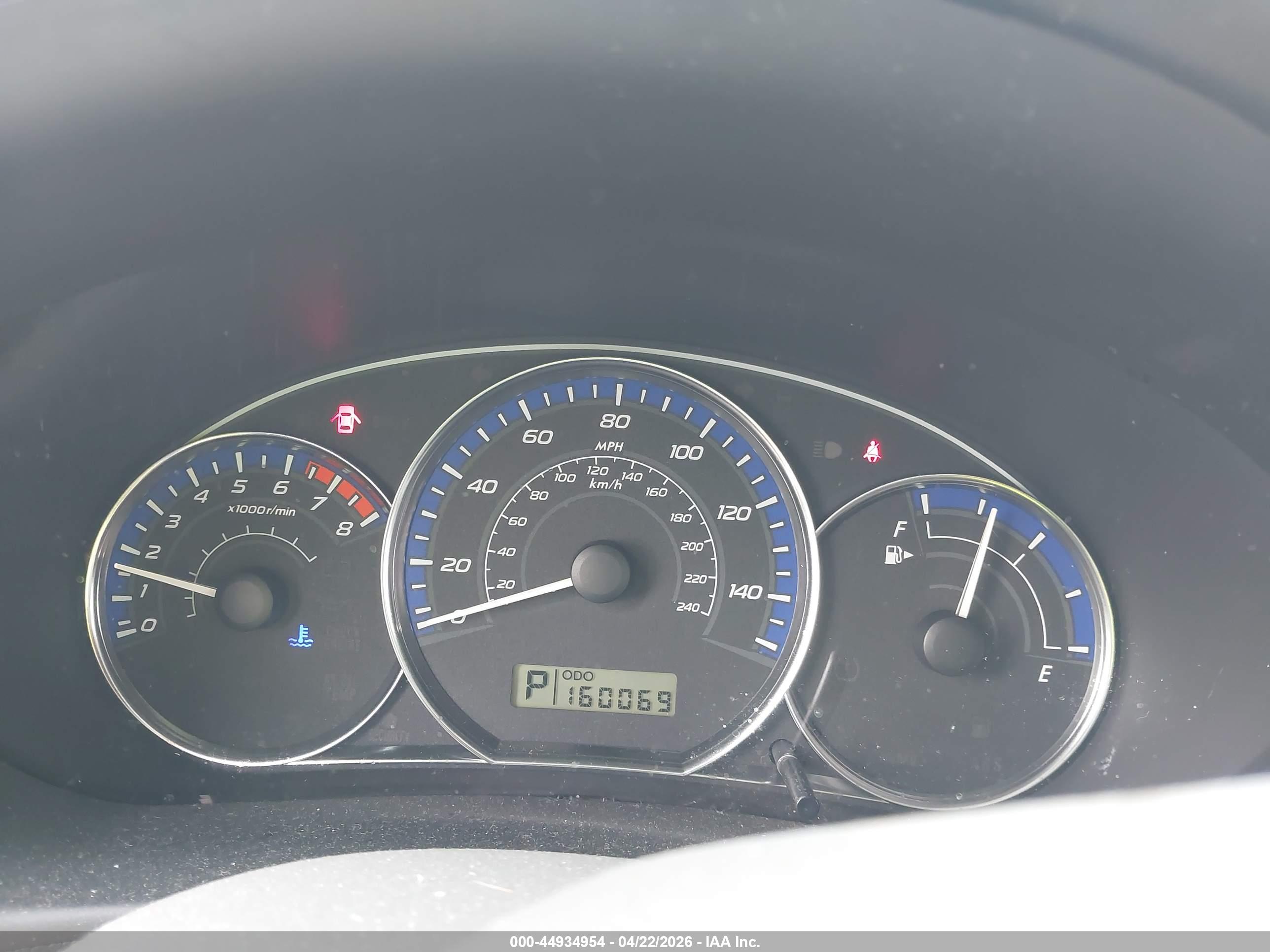 SUBARU FORESTER image 7