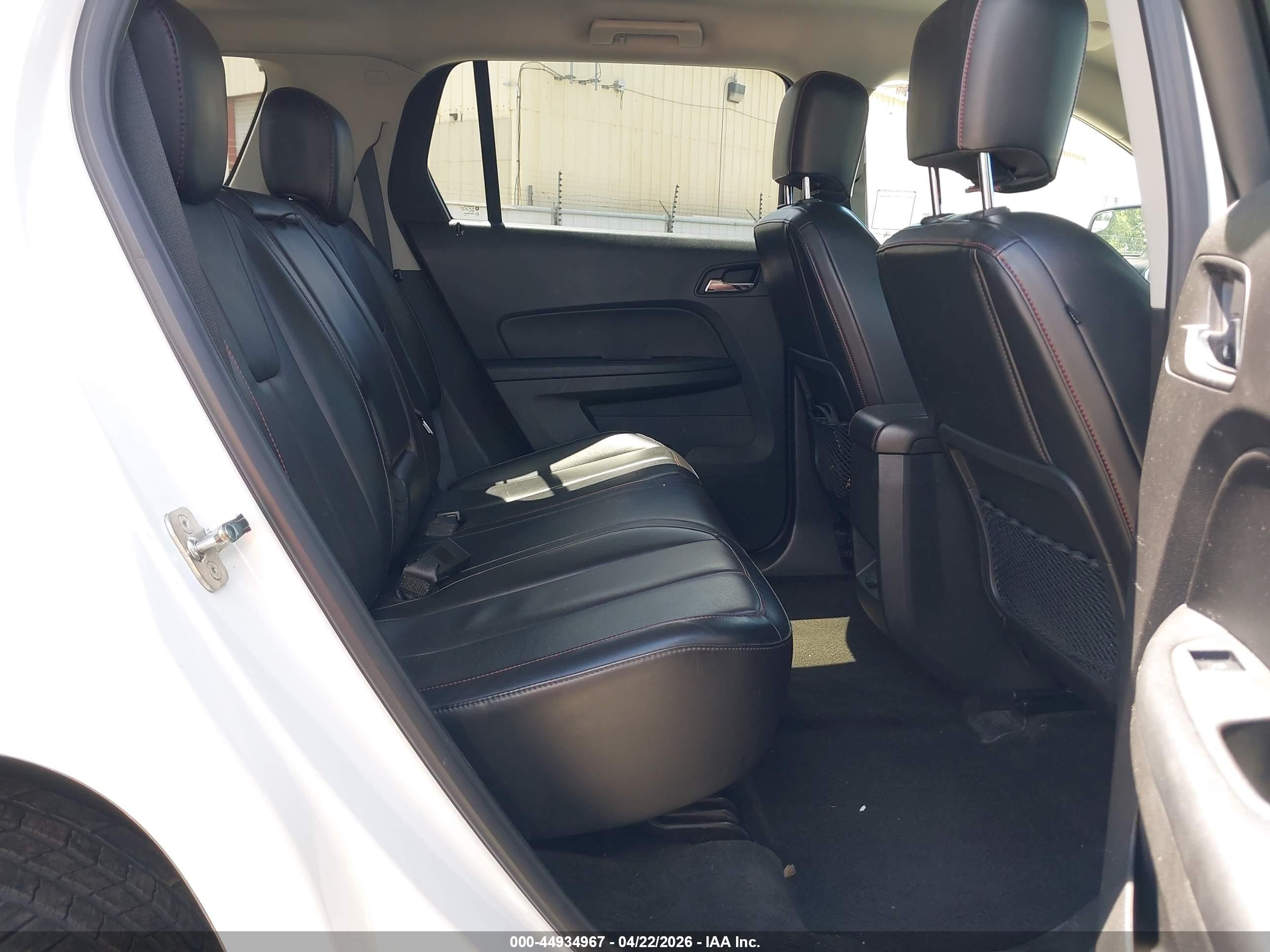 GMC TERRAIN image 8