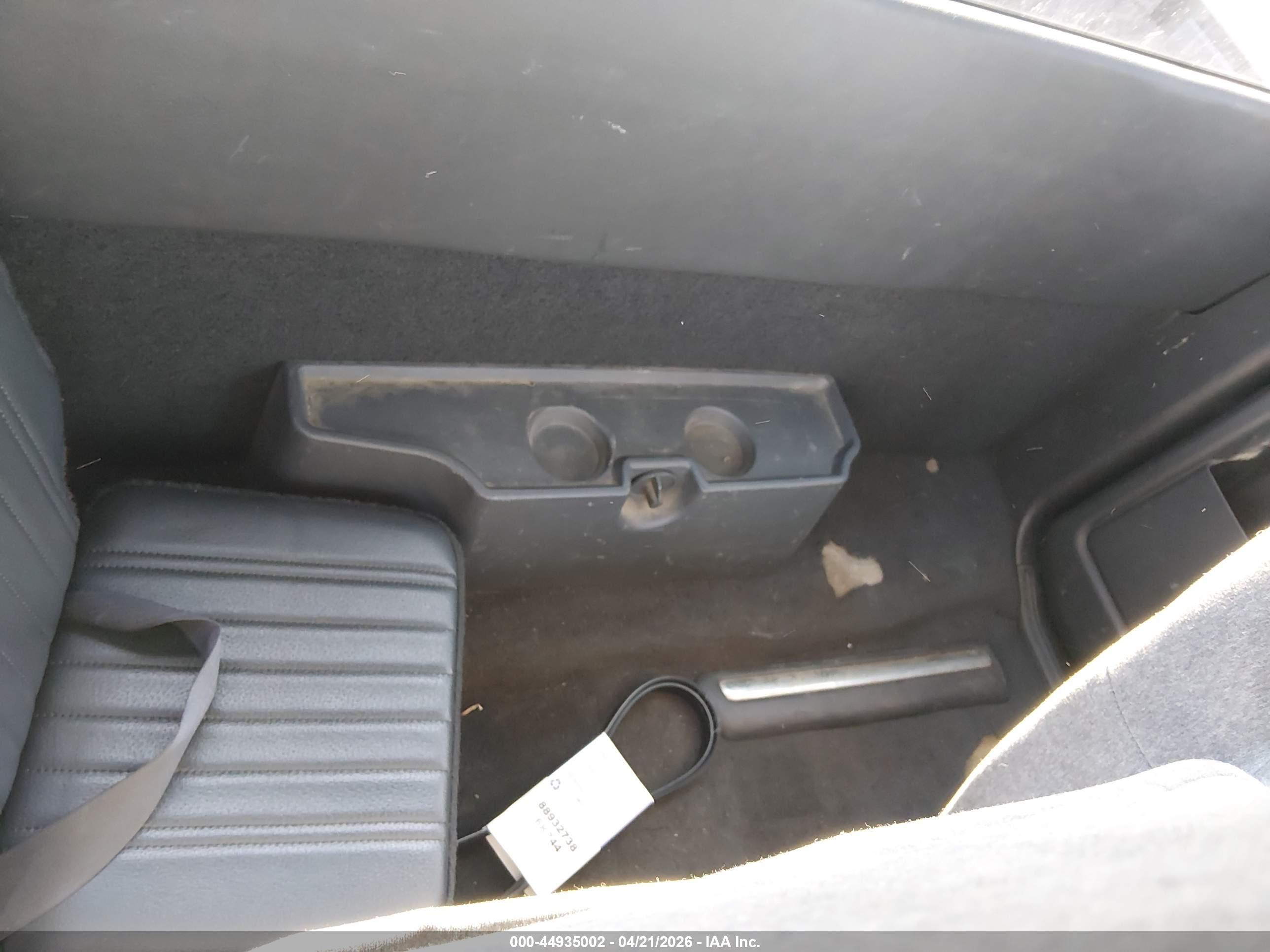 CHEVROLET S-10 image 8