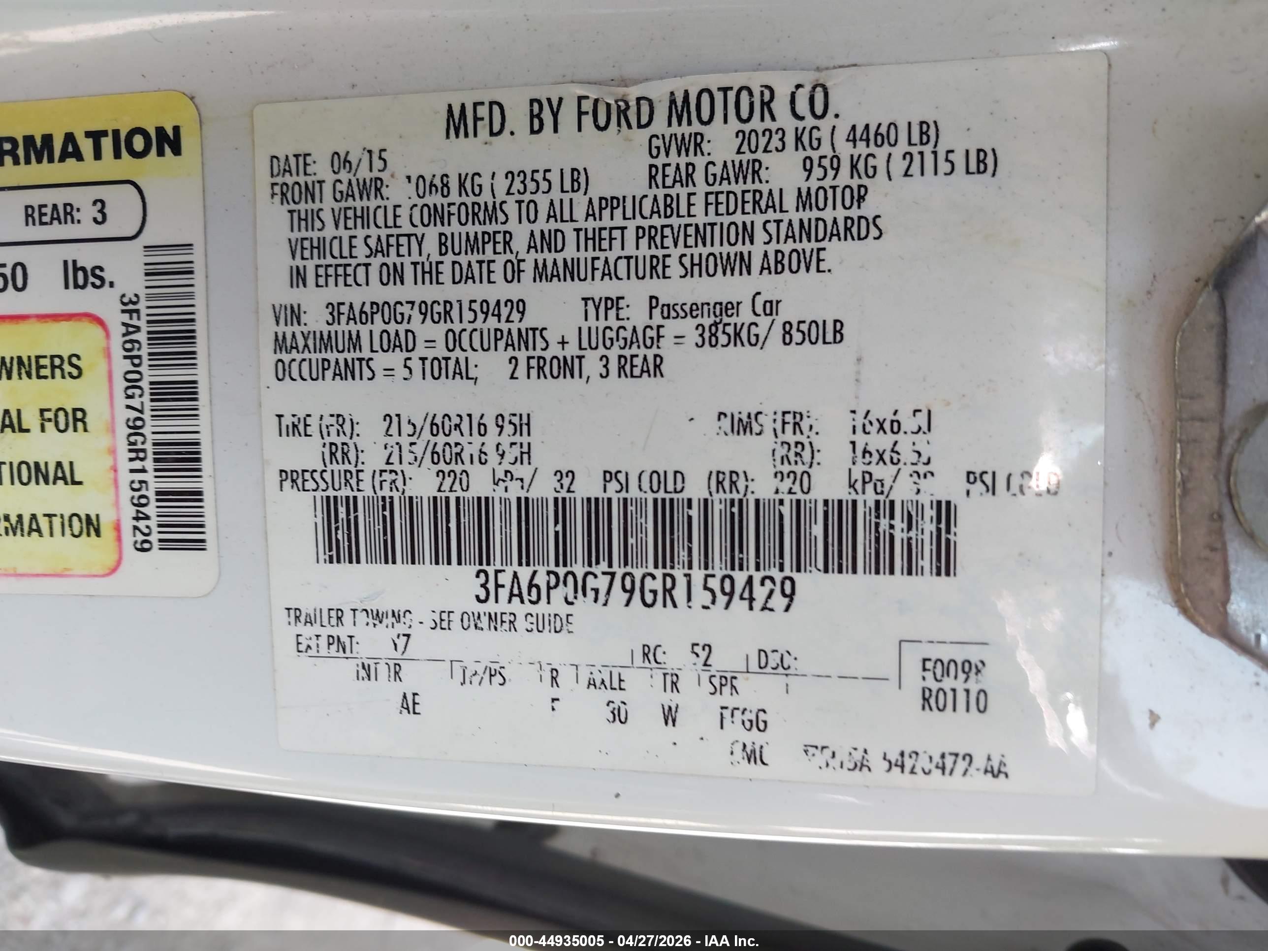 FORD FUSION image 9
