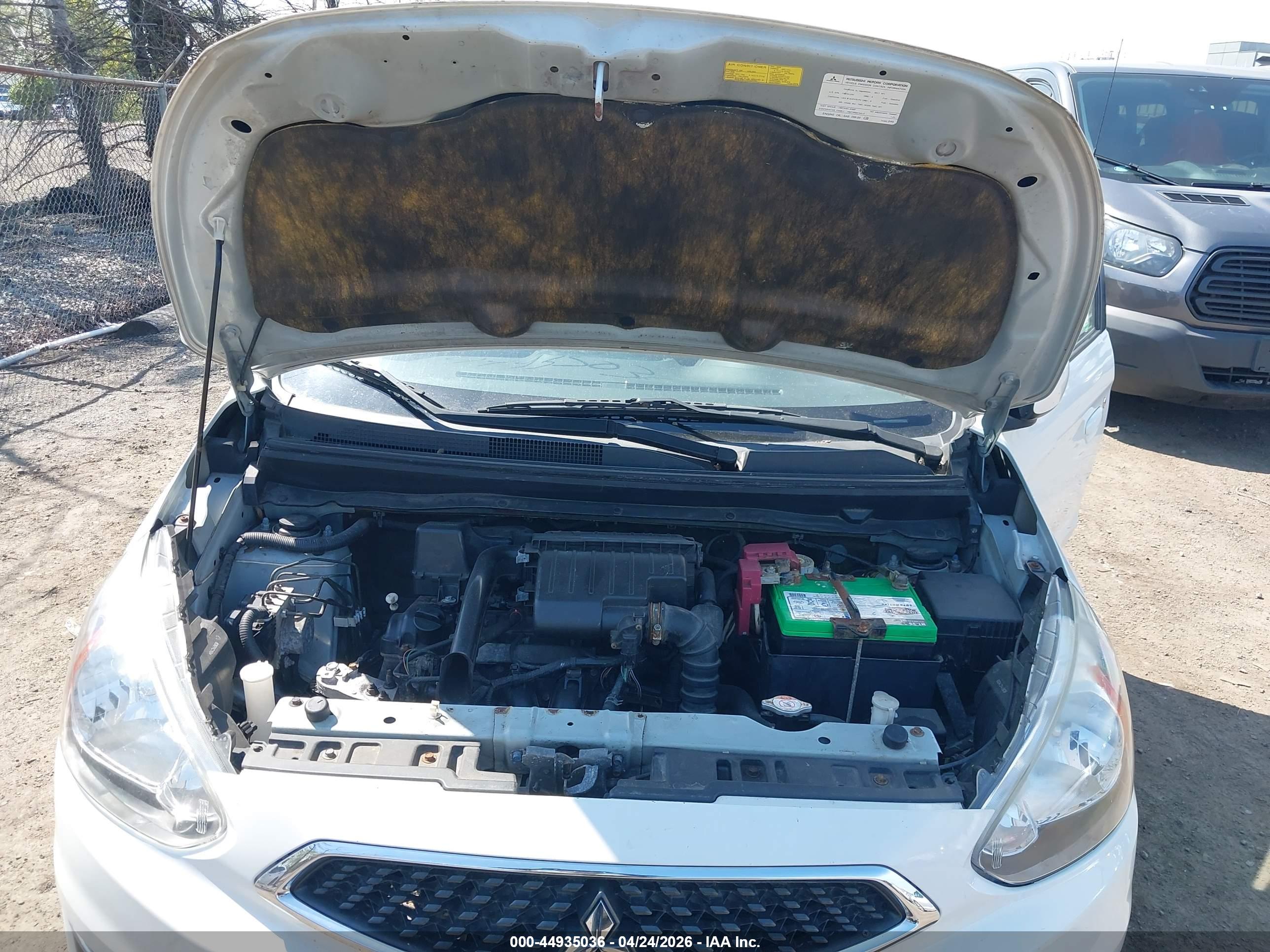 MITSUBISHI MIRAGE image 10