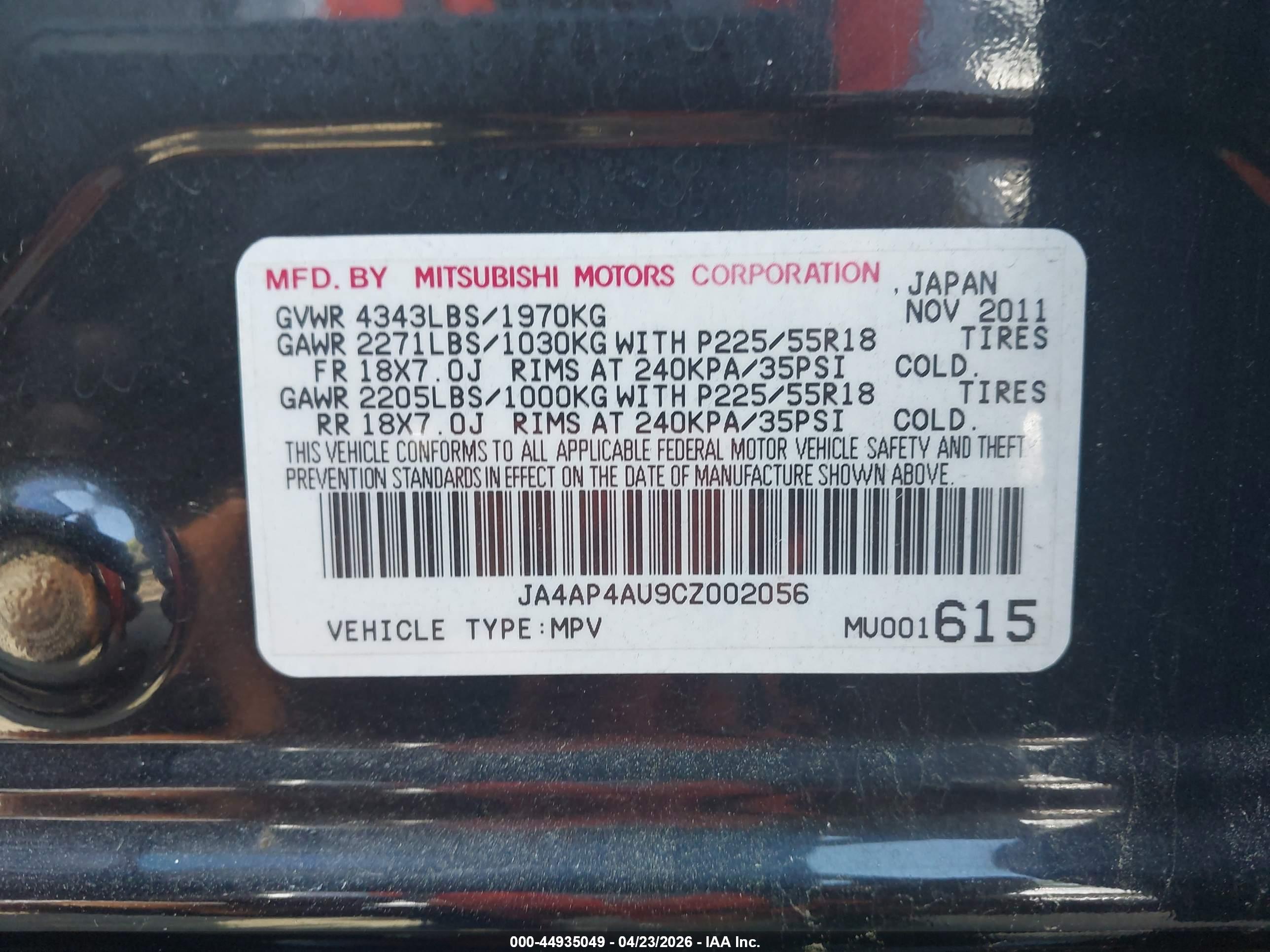 MITSUBISHI OUTLANDER image 9