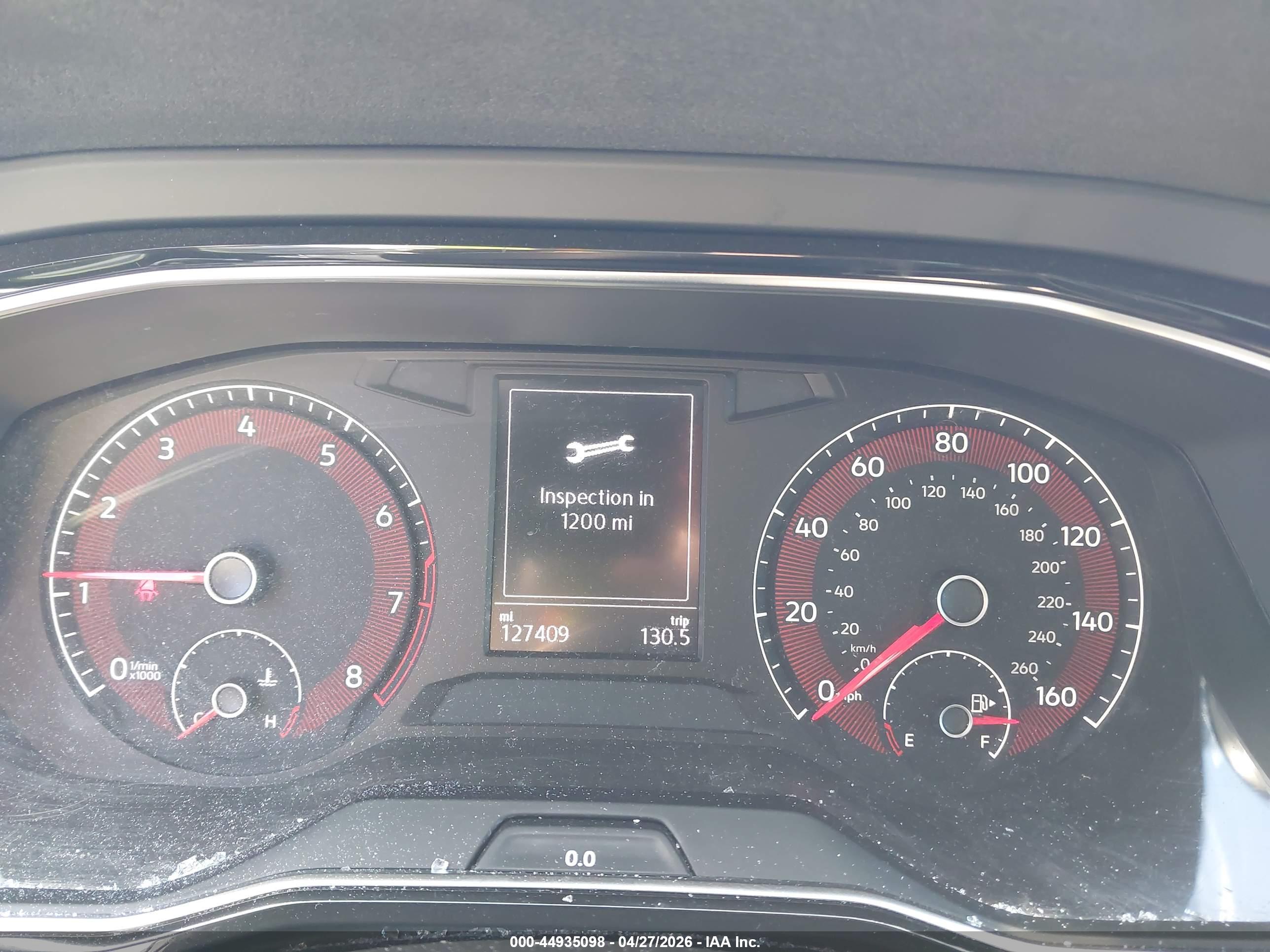 VOLKSWAGEN JETTA image 7