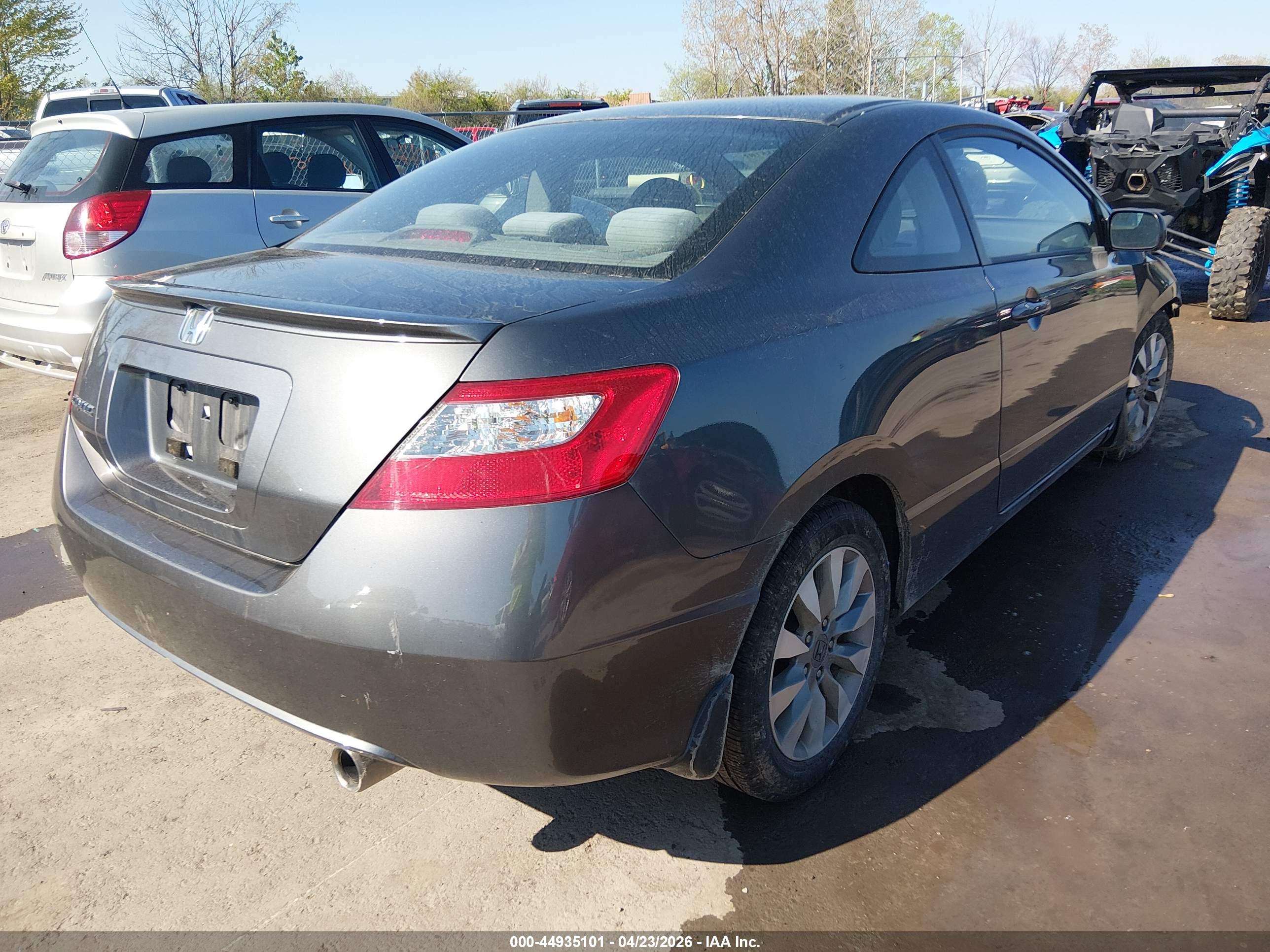 HONDA CIVIC image 4