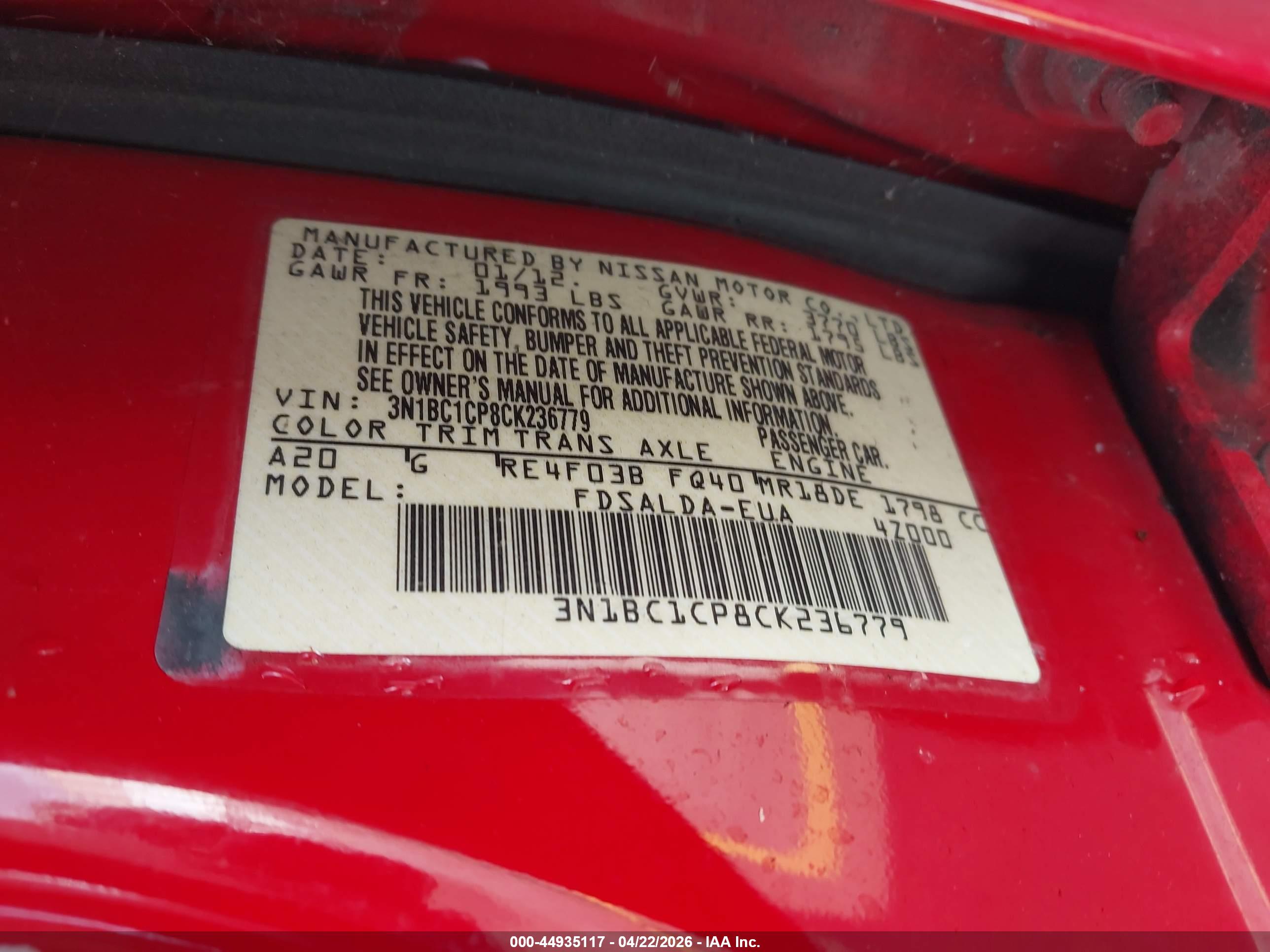NISSAN VERSA image 9