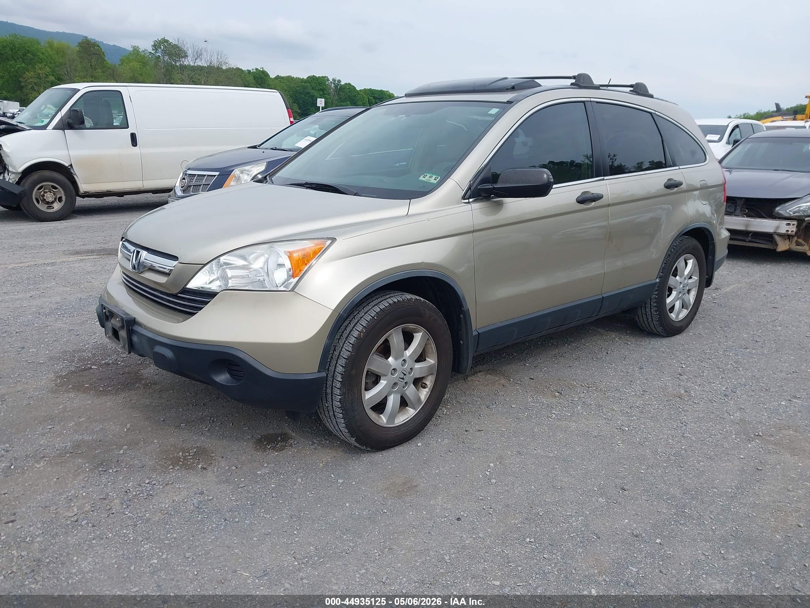HONDA CR-V image 2