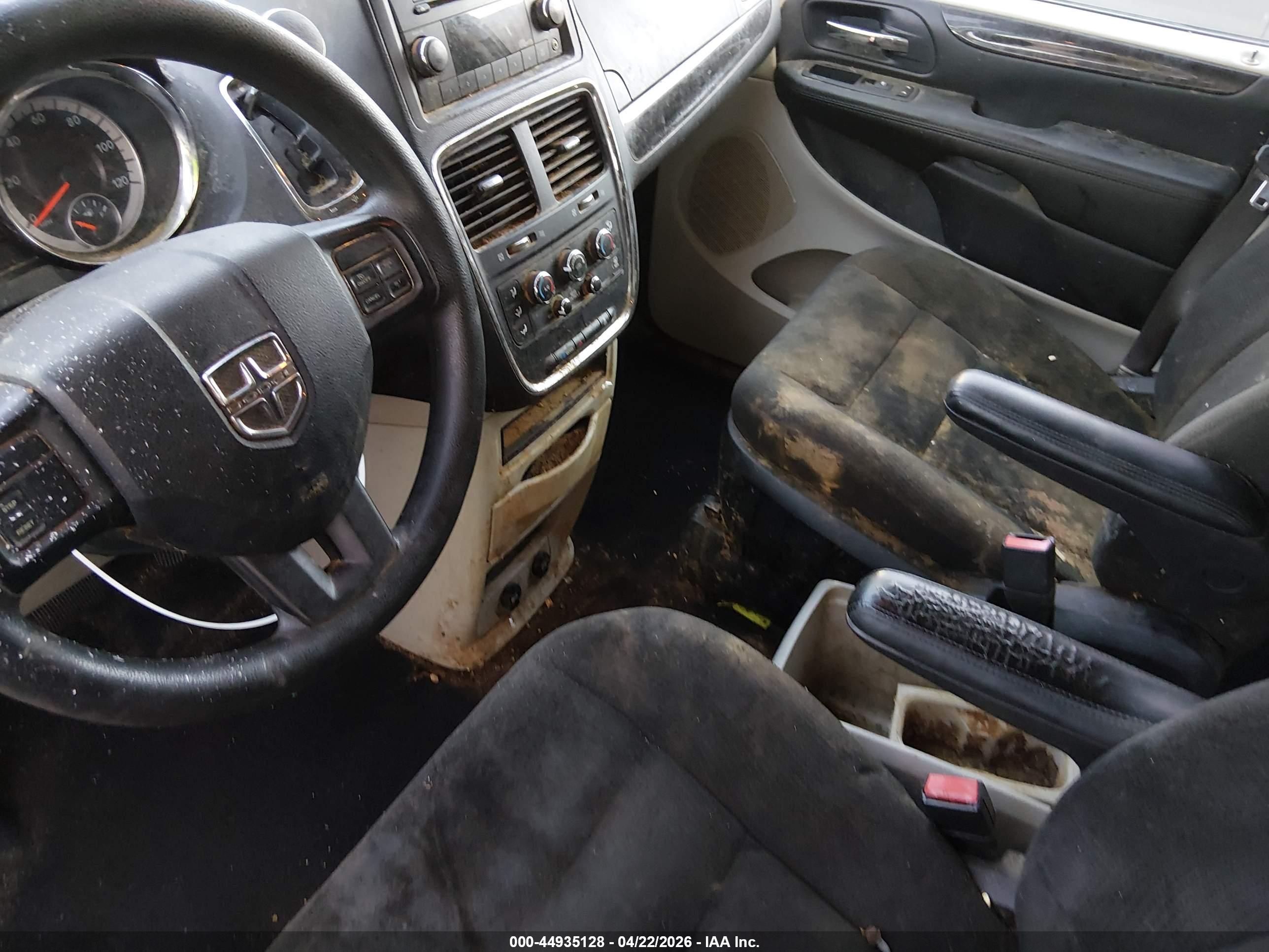 DODGE GRAND image 6