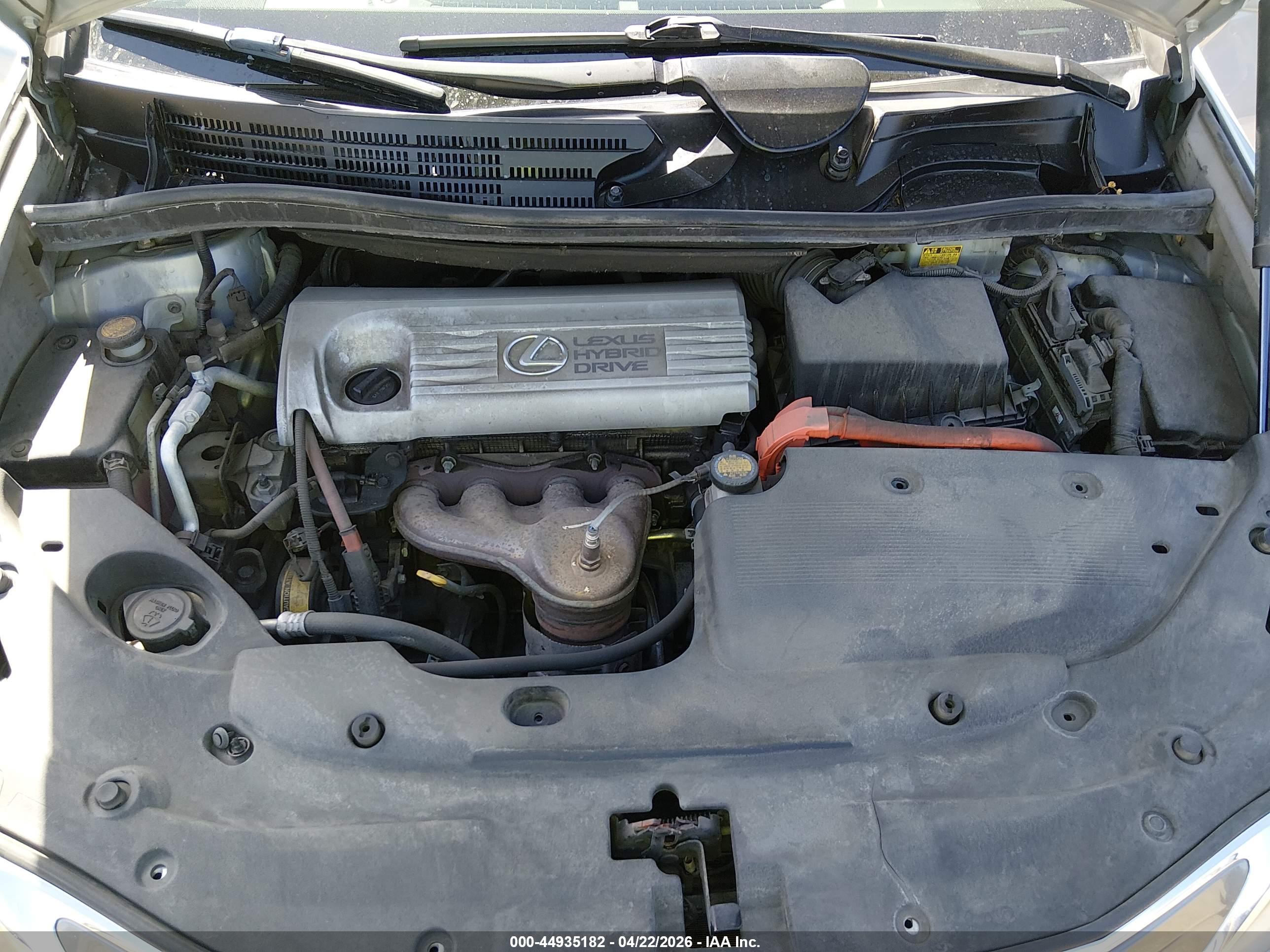 LEXUS HS image 10