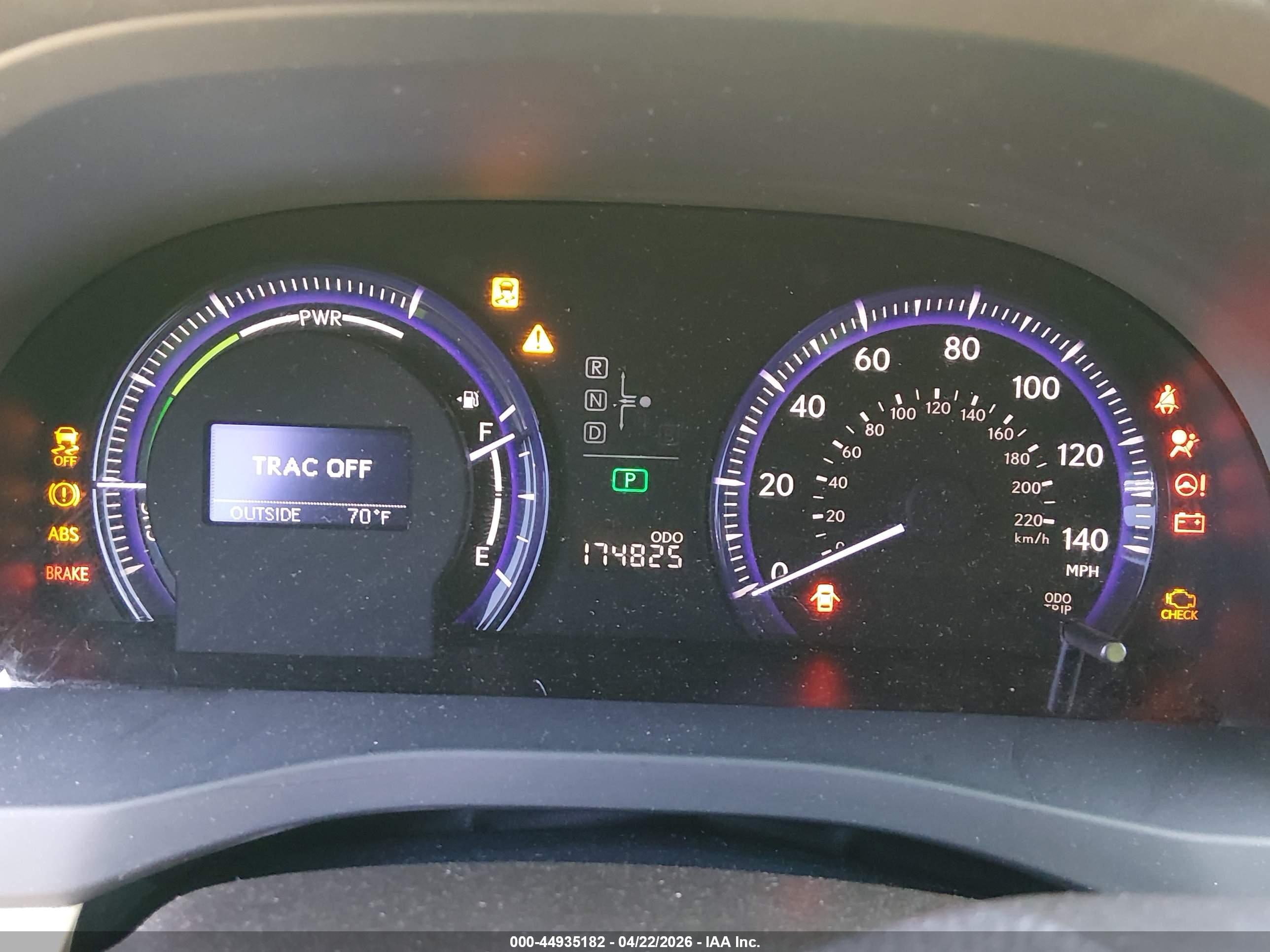 LEXUS HS image 7