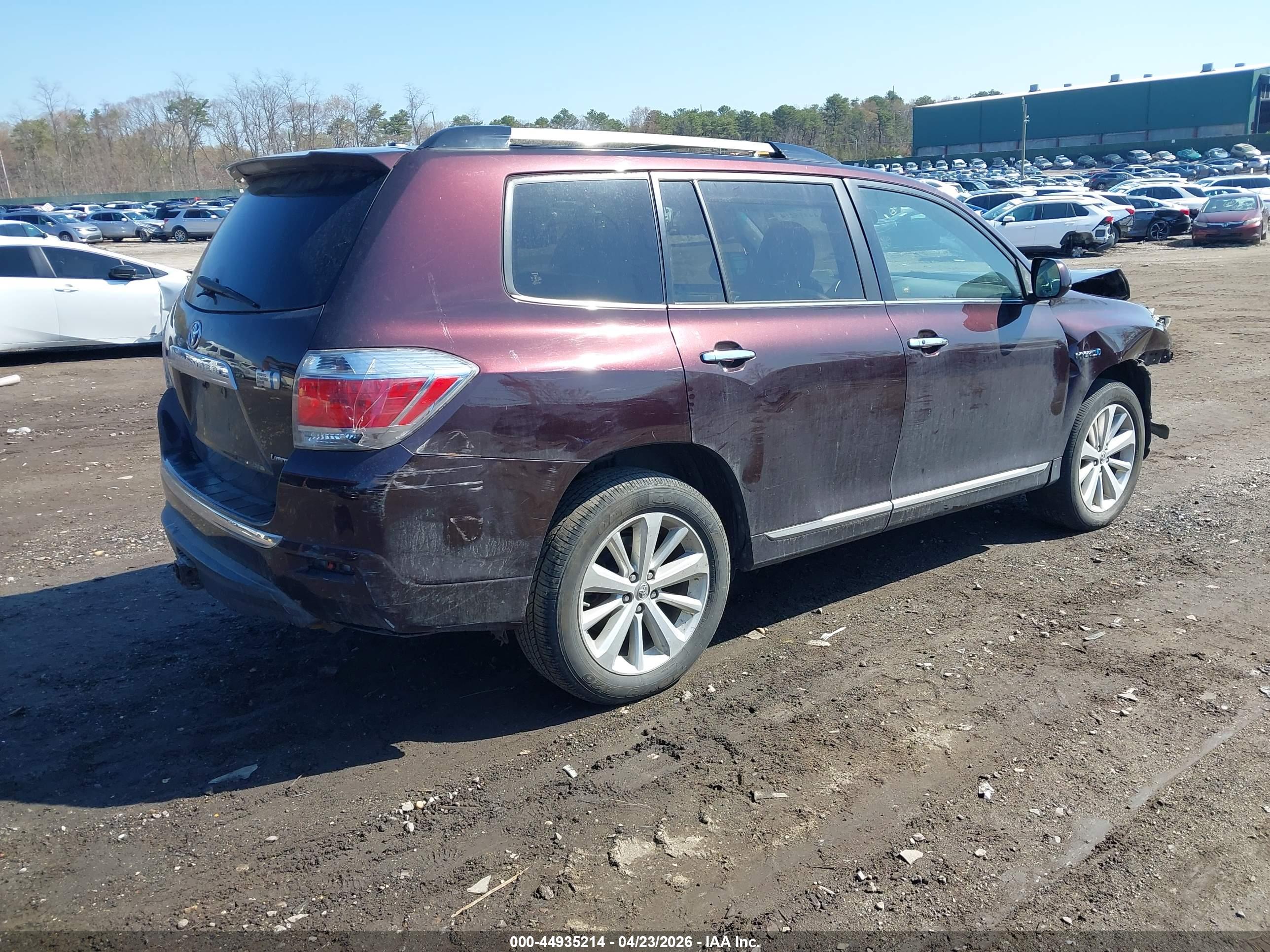 TOYOTA HIGHLANDER image 4