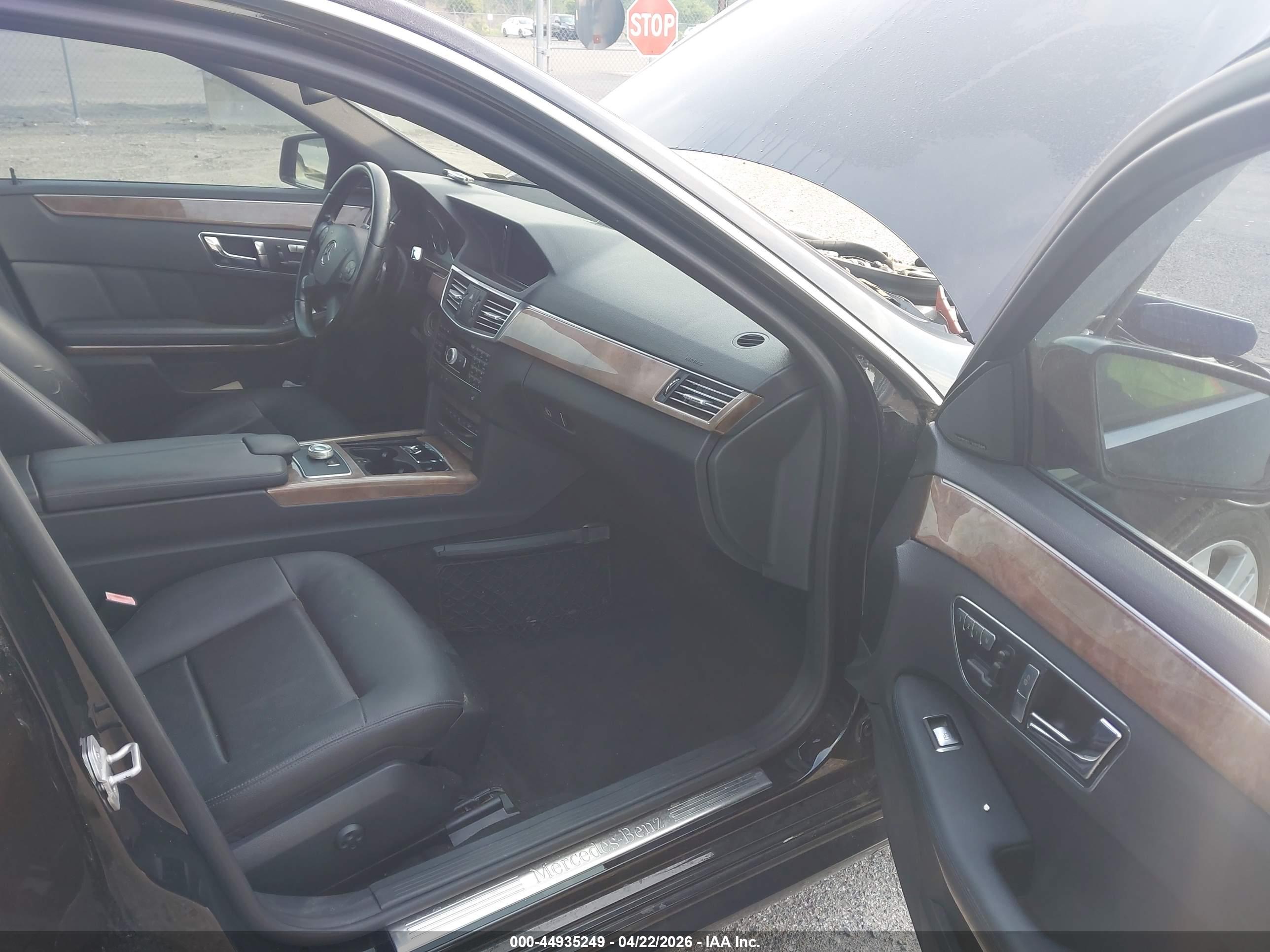 MERCEDES-BENZ E image 5