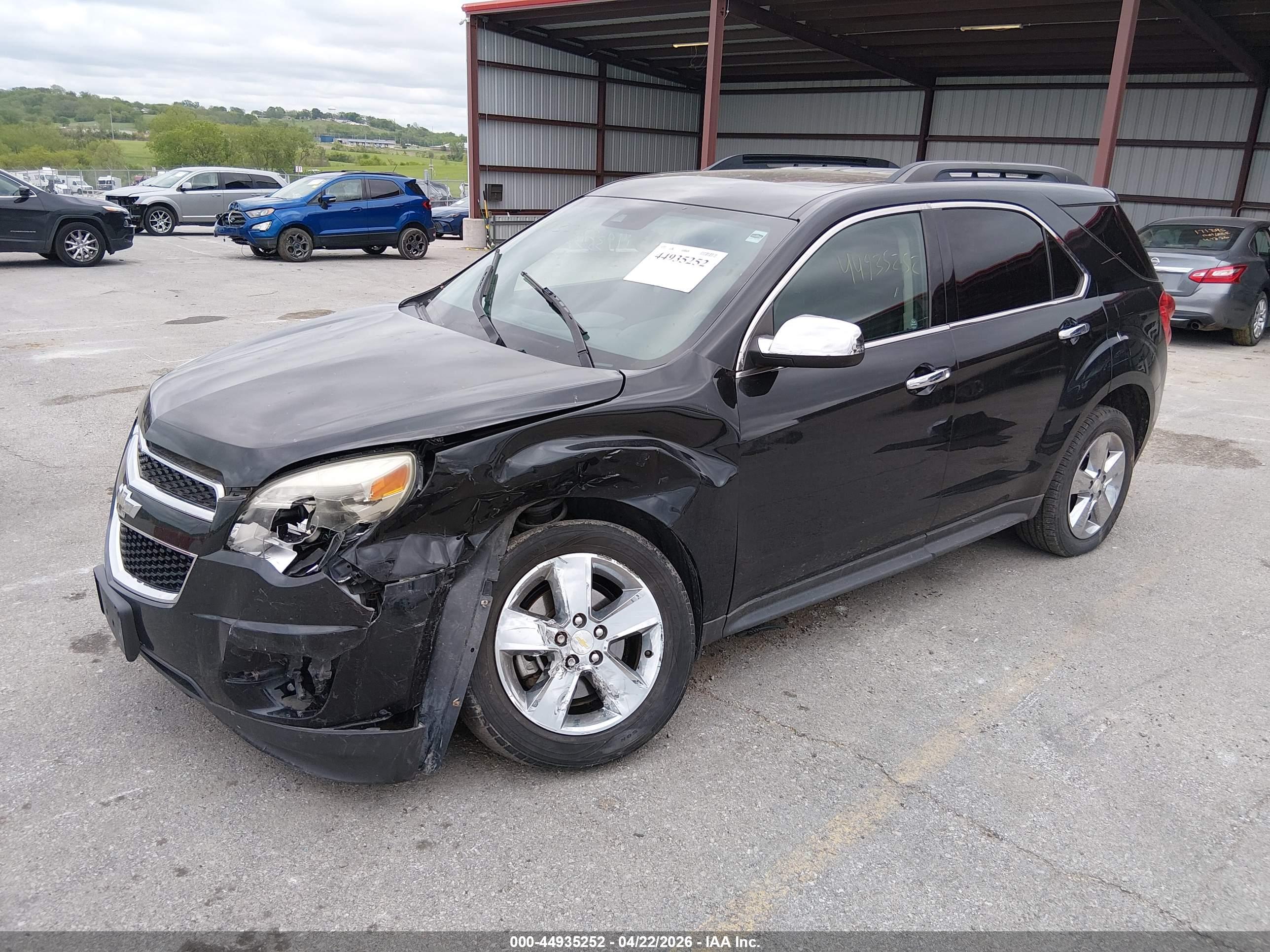 CHEVROLET EQUINOX image 2