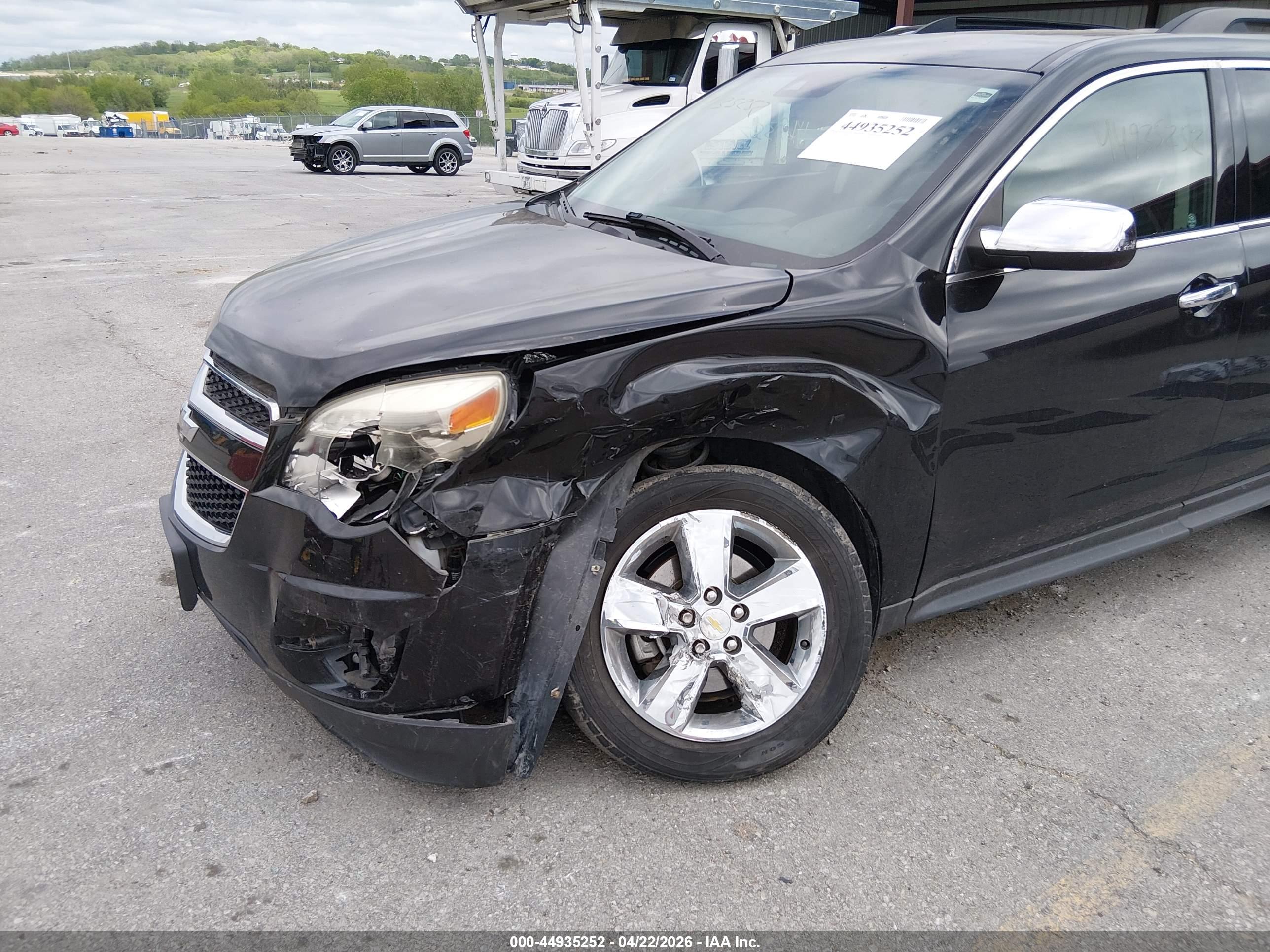 CHEVROLET EQUINOX image 6
