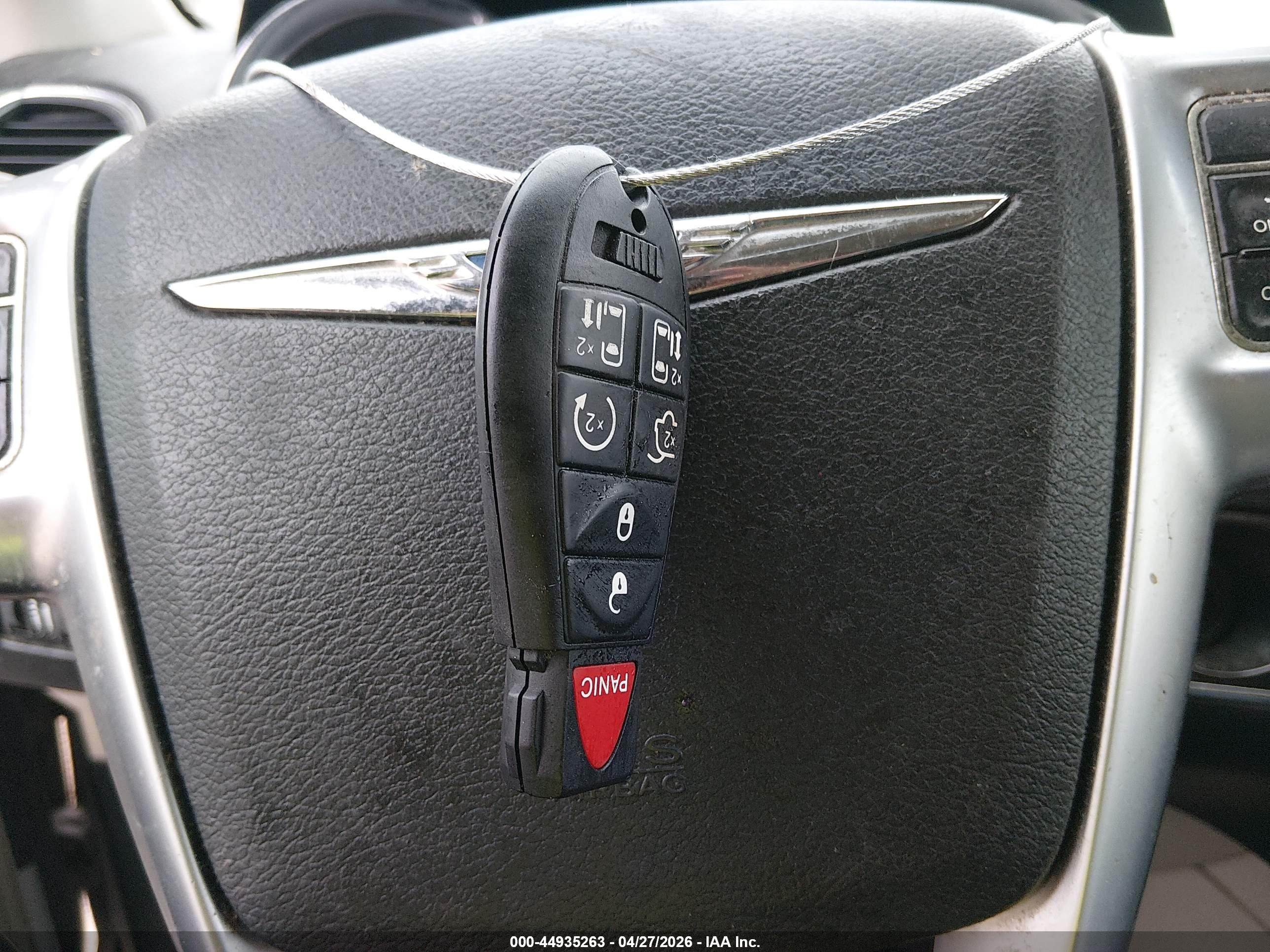 CHRYSLER TOWN image 11