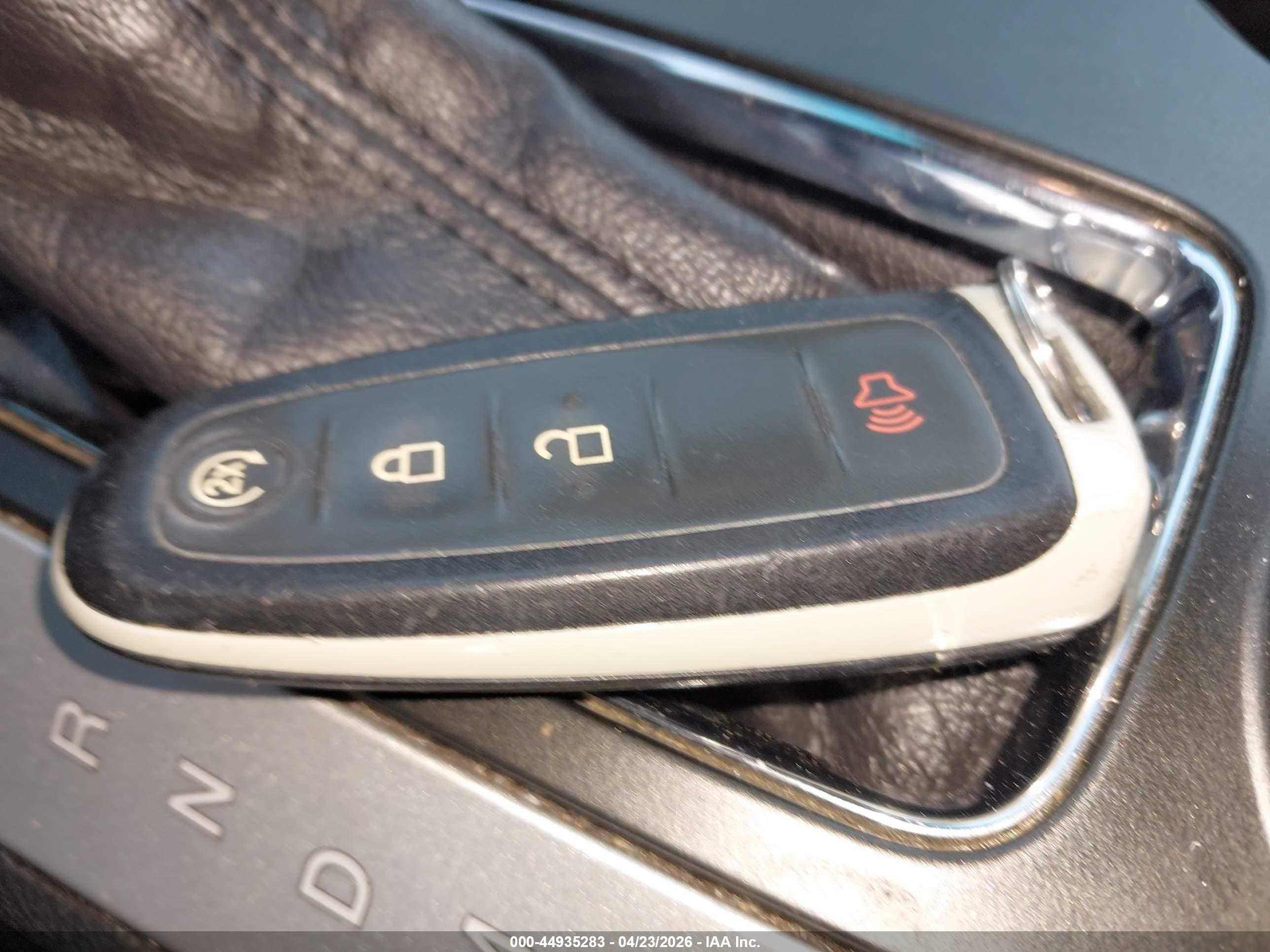 FORD EXPLORER image 11