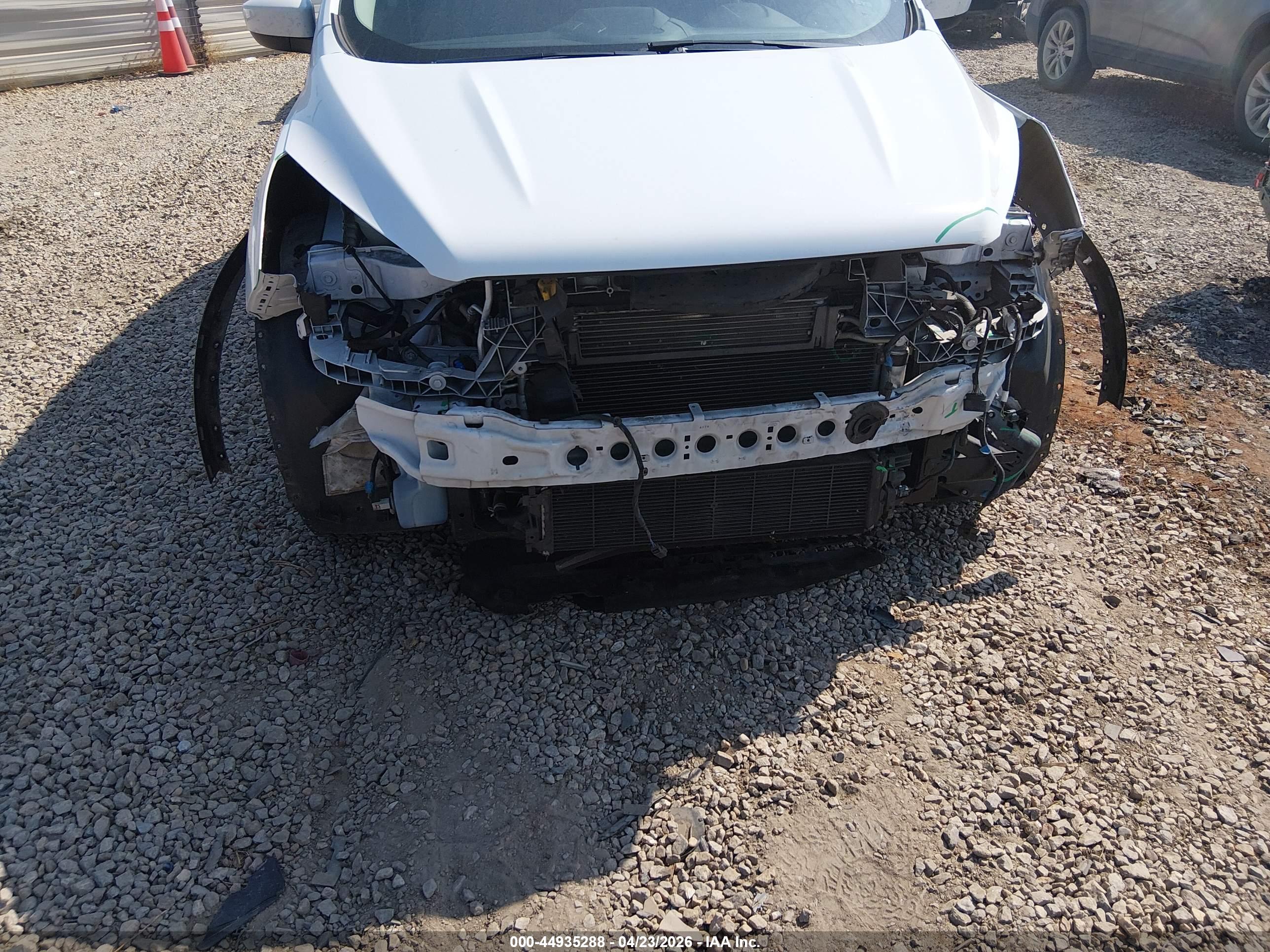 FORD ESCAPE image 6