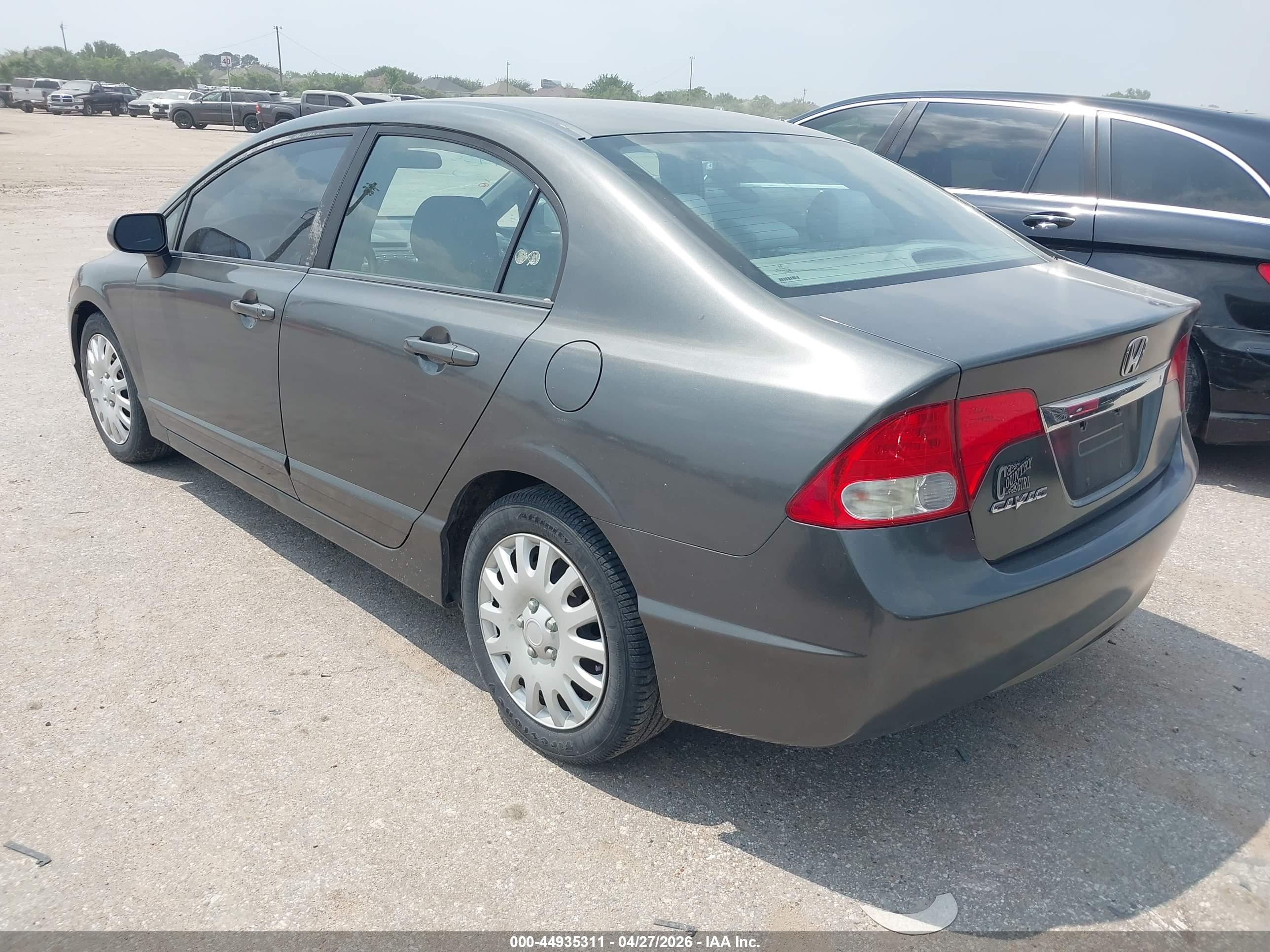 HONDA CIVIC image 3