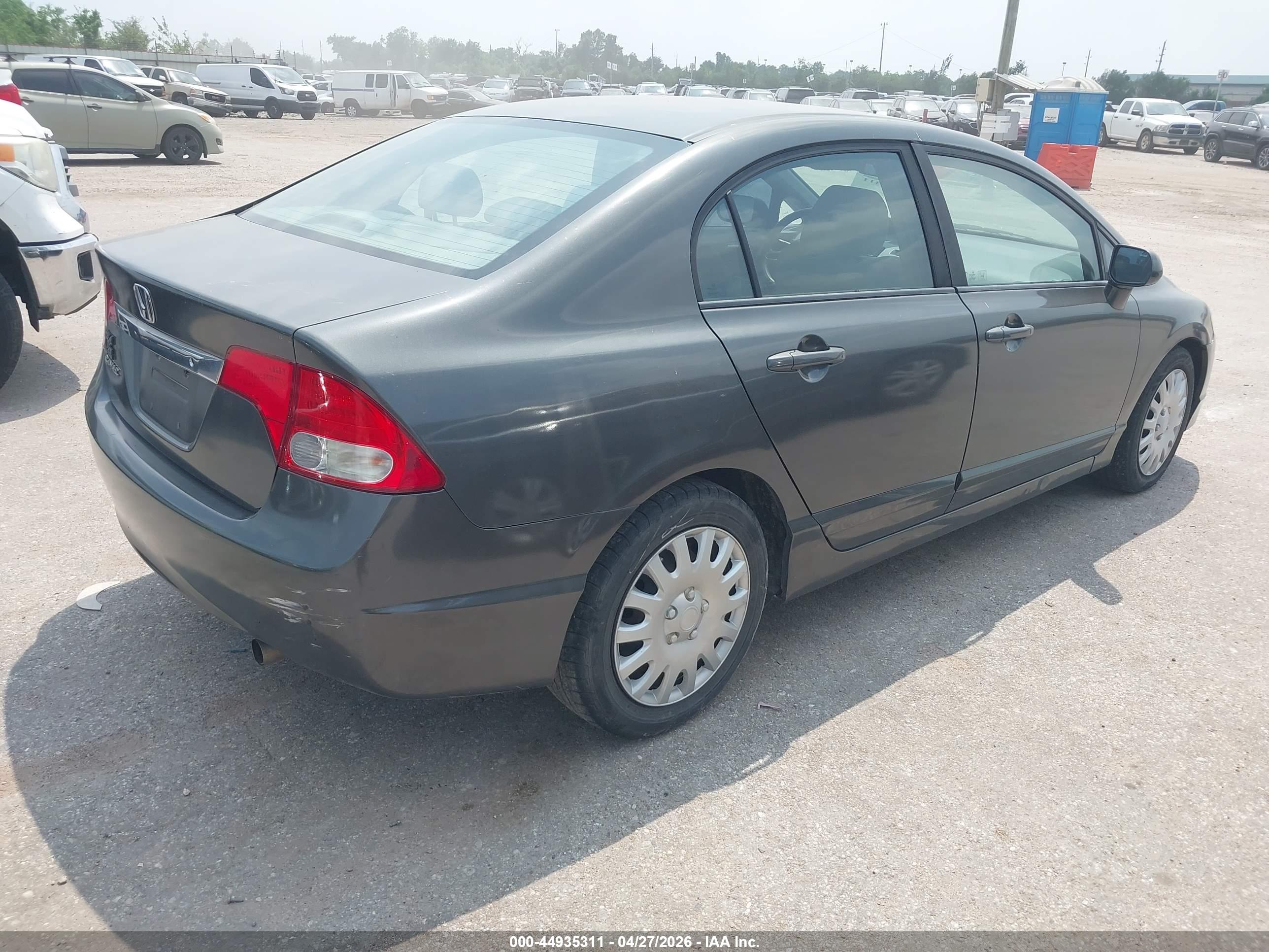 HONDA CIVIC image 4