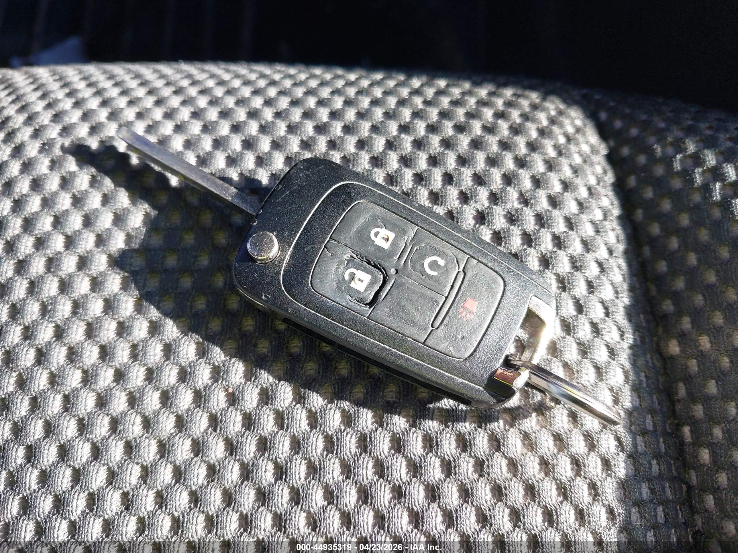 CHEVROLET EQUINOX image 11