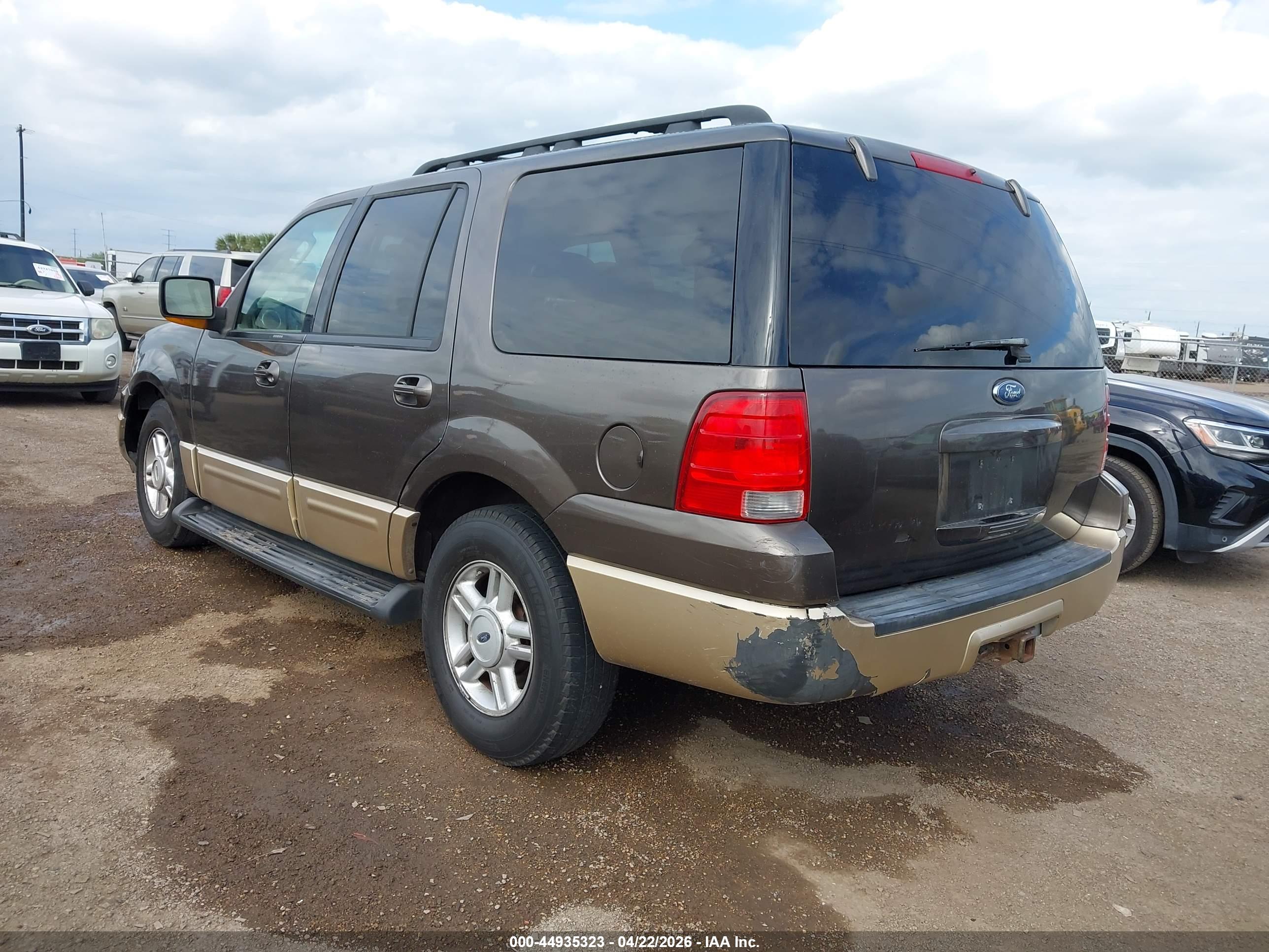 FORD EXPEDITION image 3