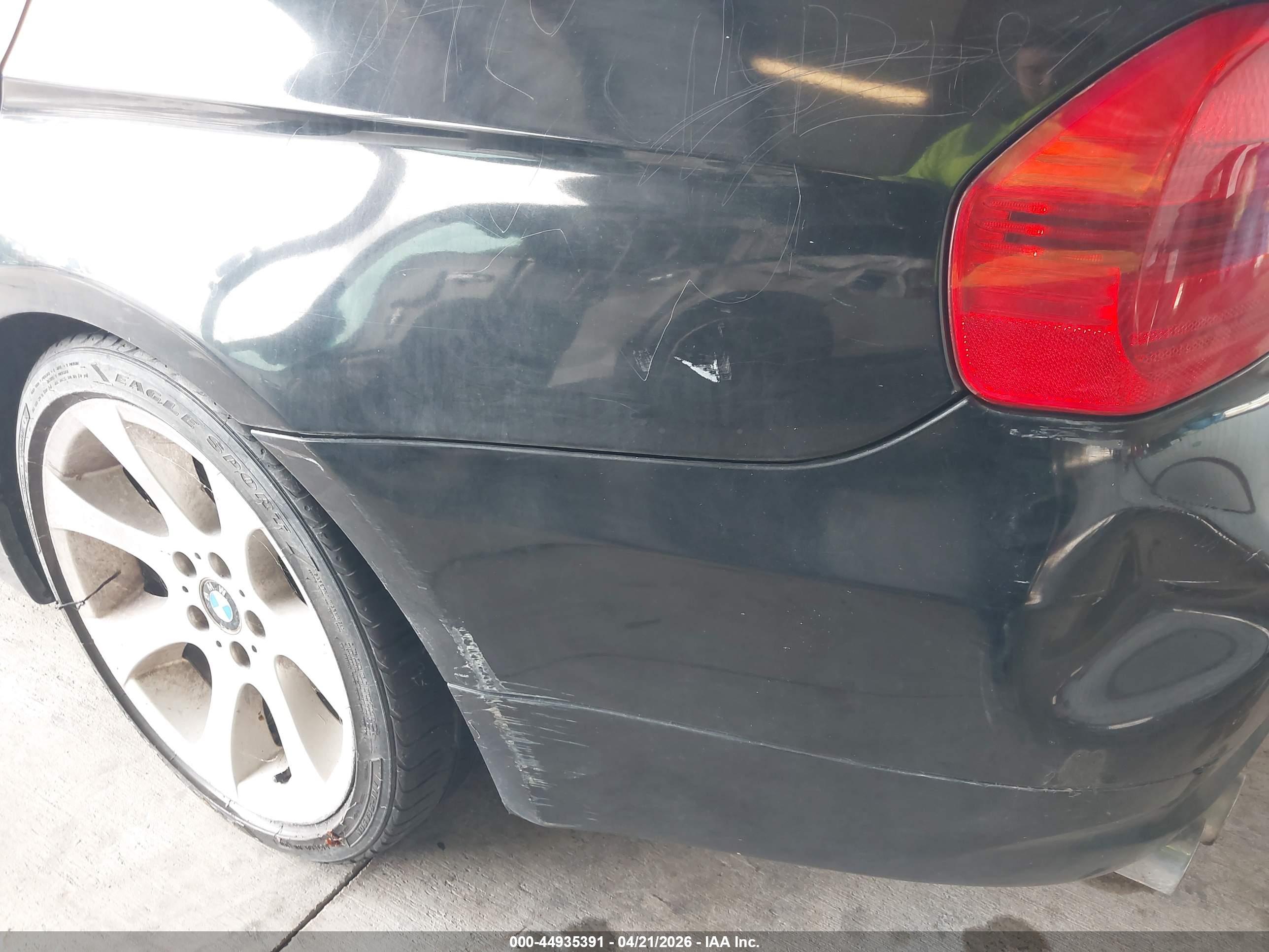 BMW 330I image 6
