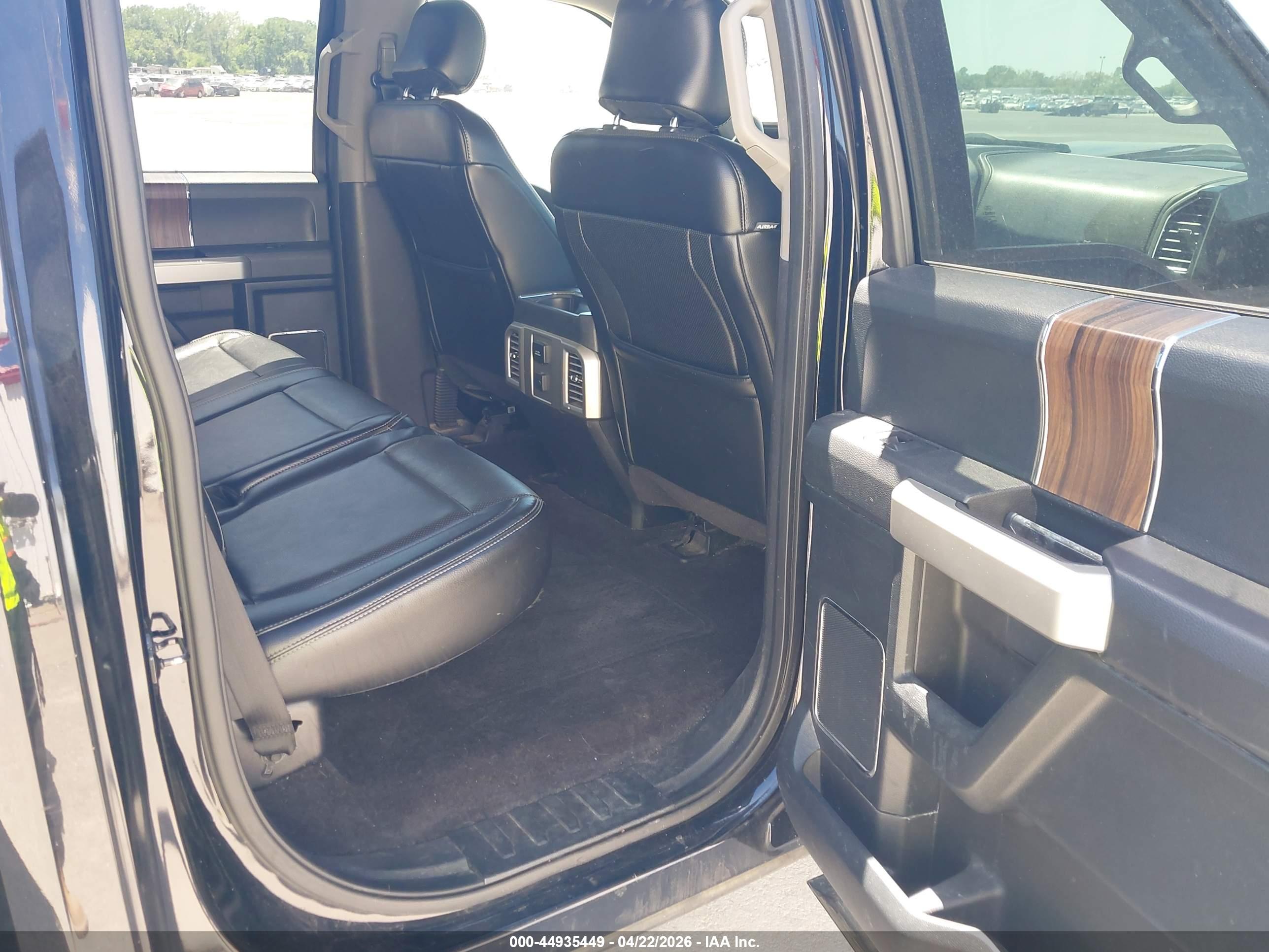 FORD F-150 image 8