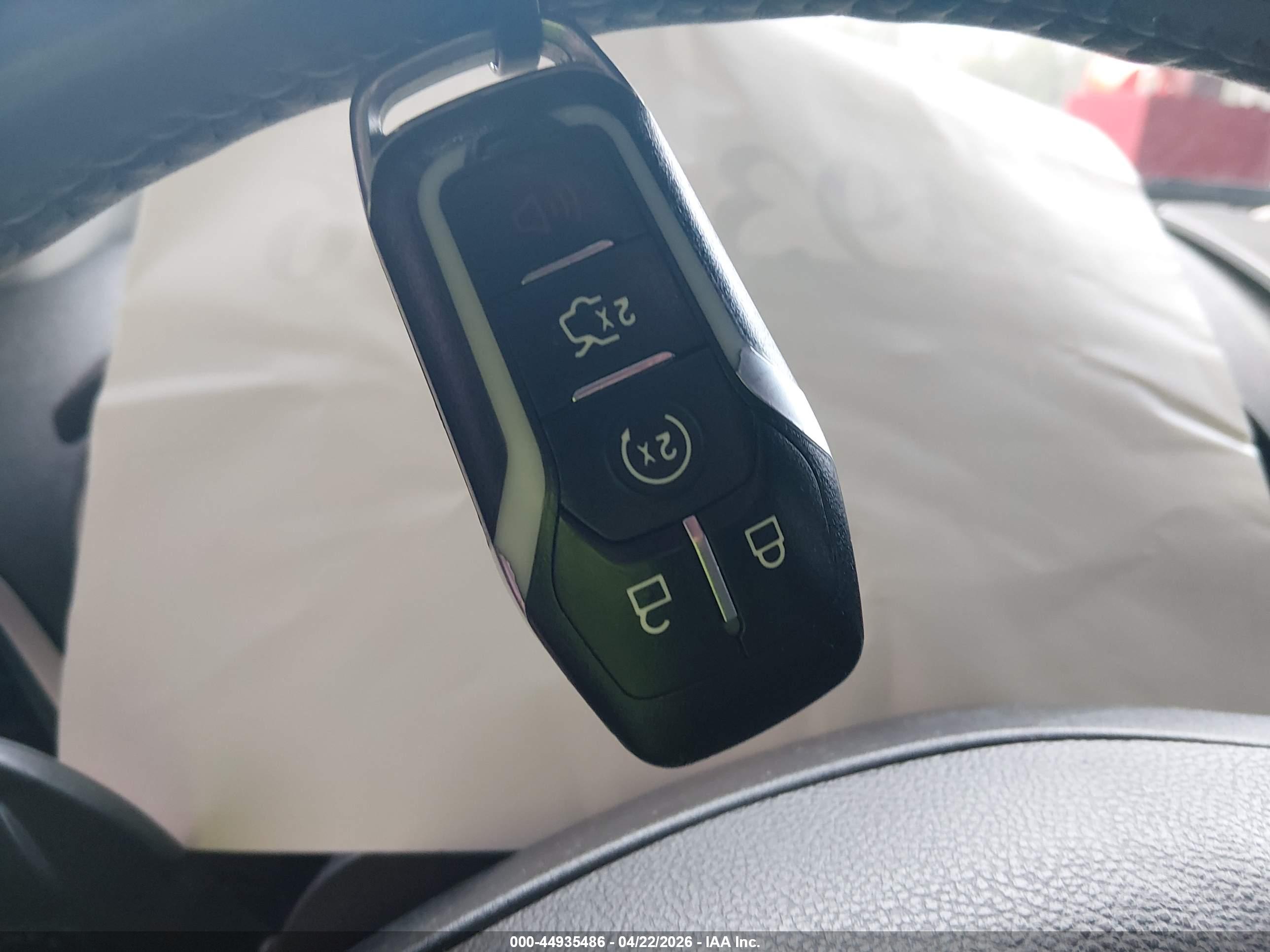 LINCOLN MKZ image 11