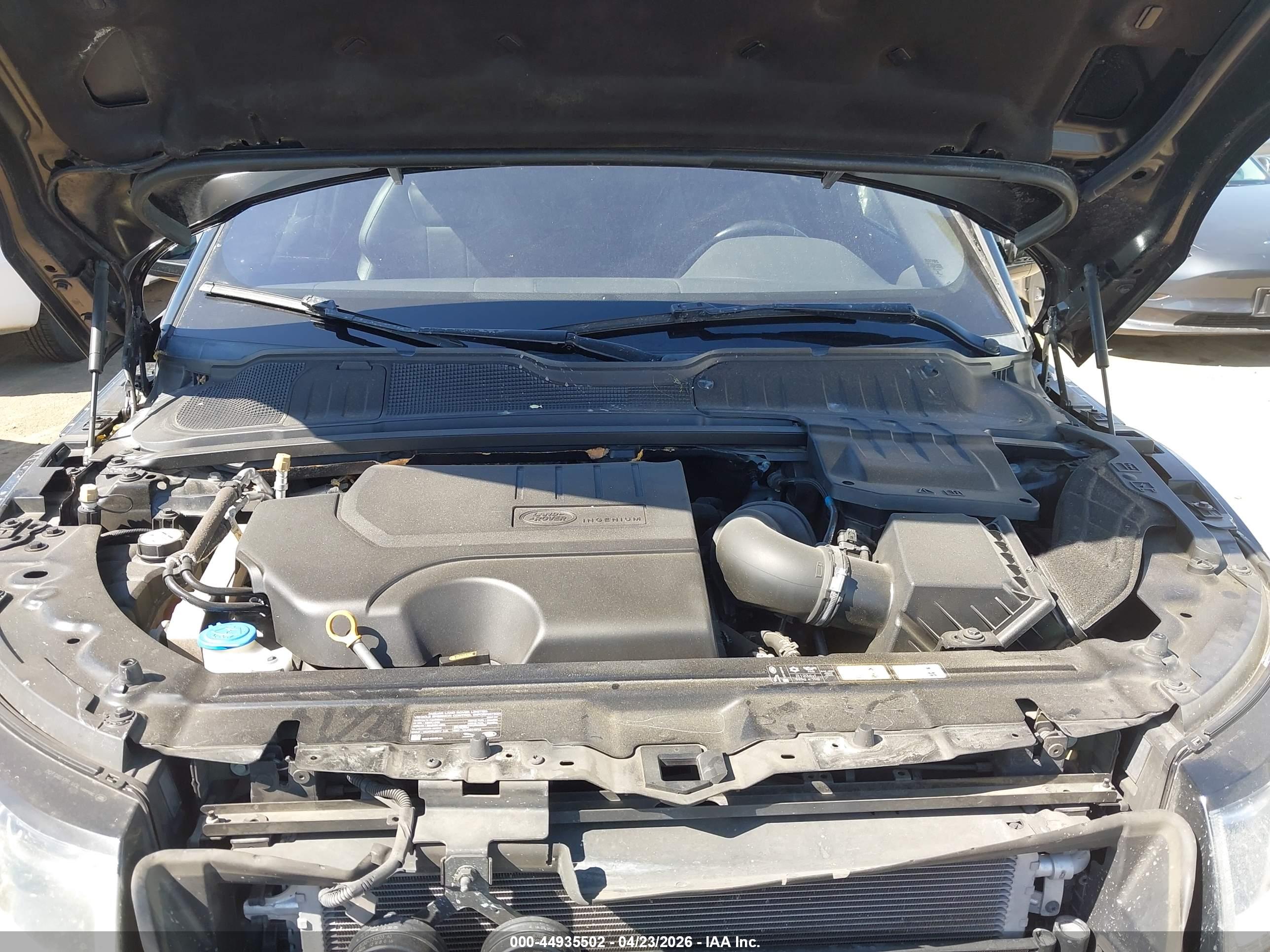LAND ROVER image 10