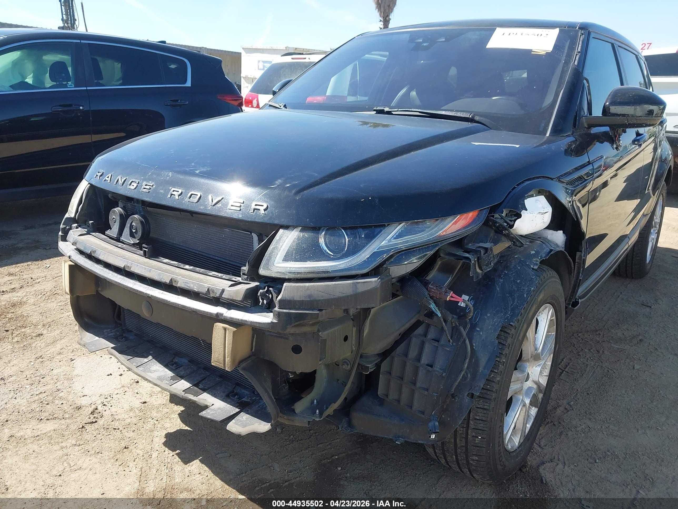 LAND ROVER image 6