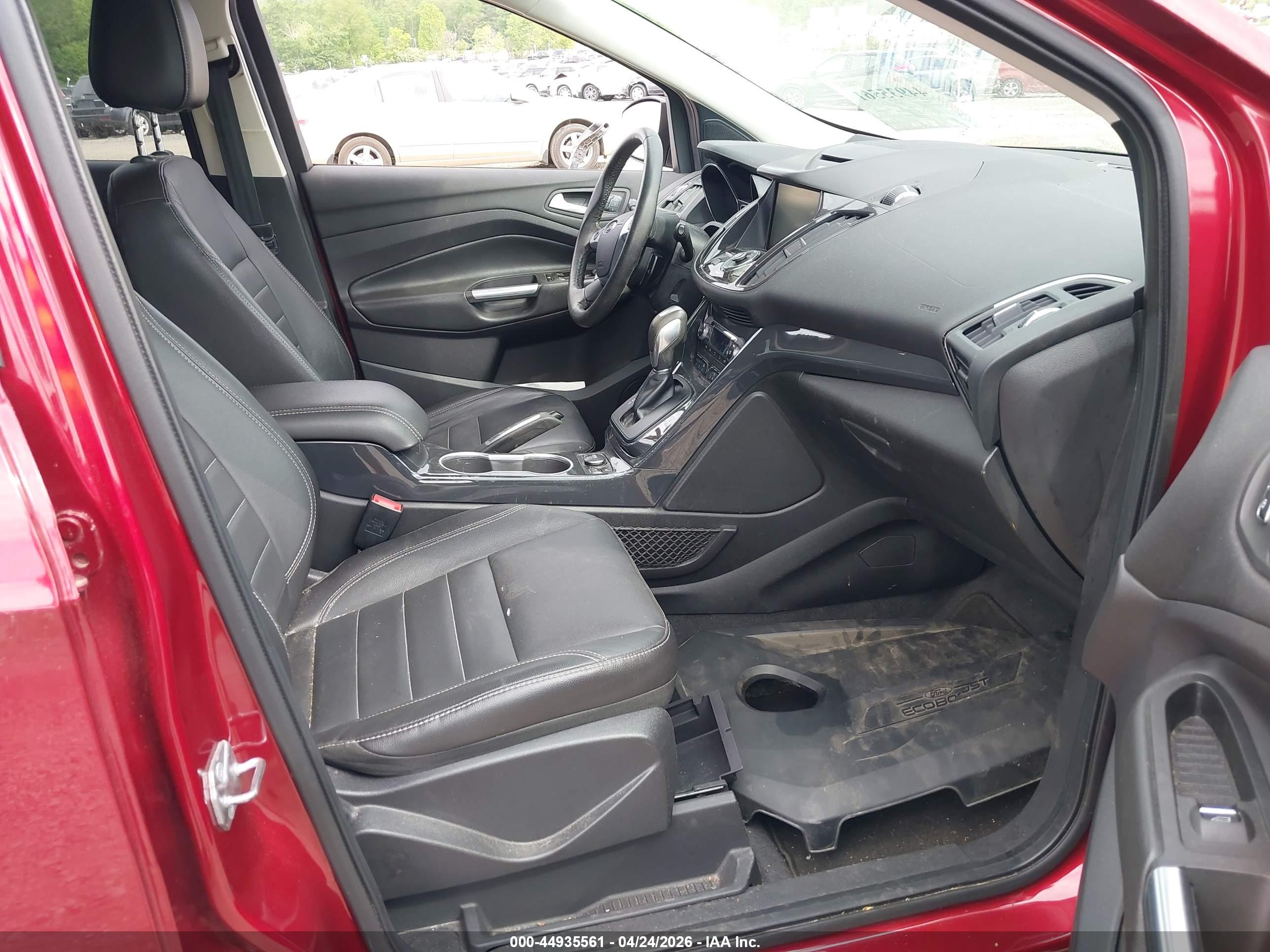 FORD ESCAPE image 5