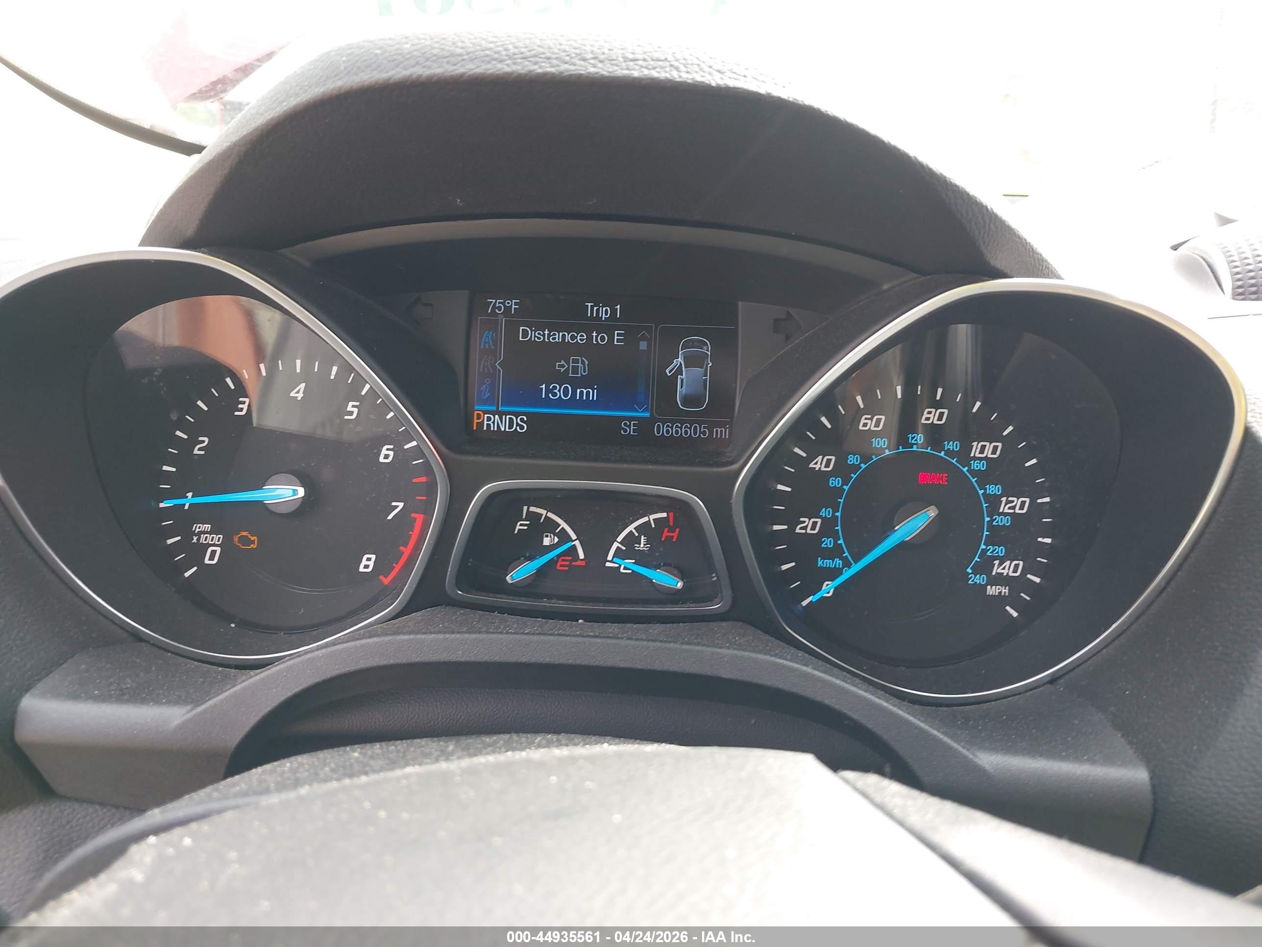 FORD ESCAPE image 7