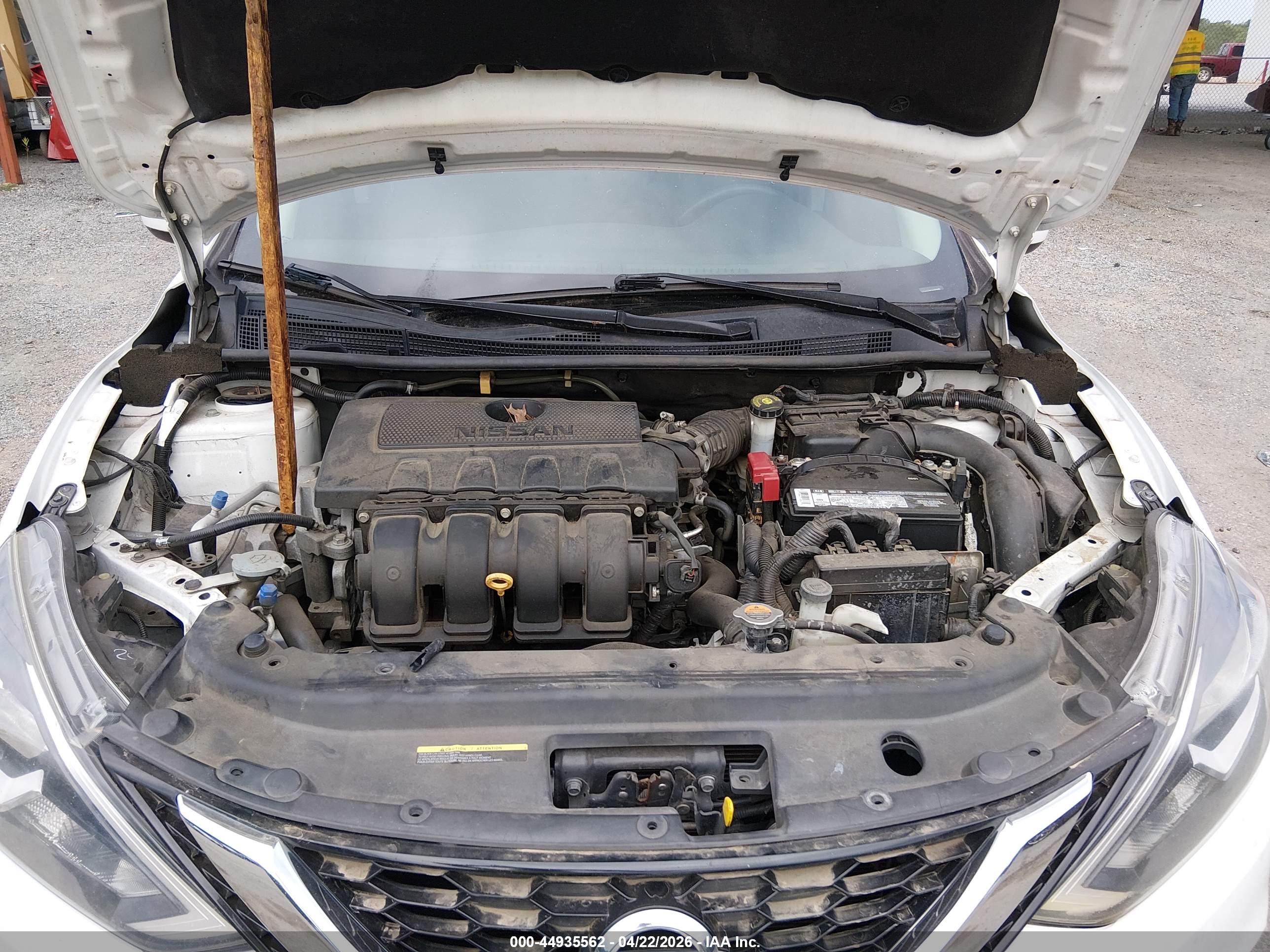 NISSAN SENTRA image 10