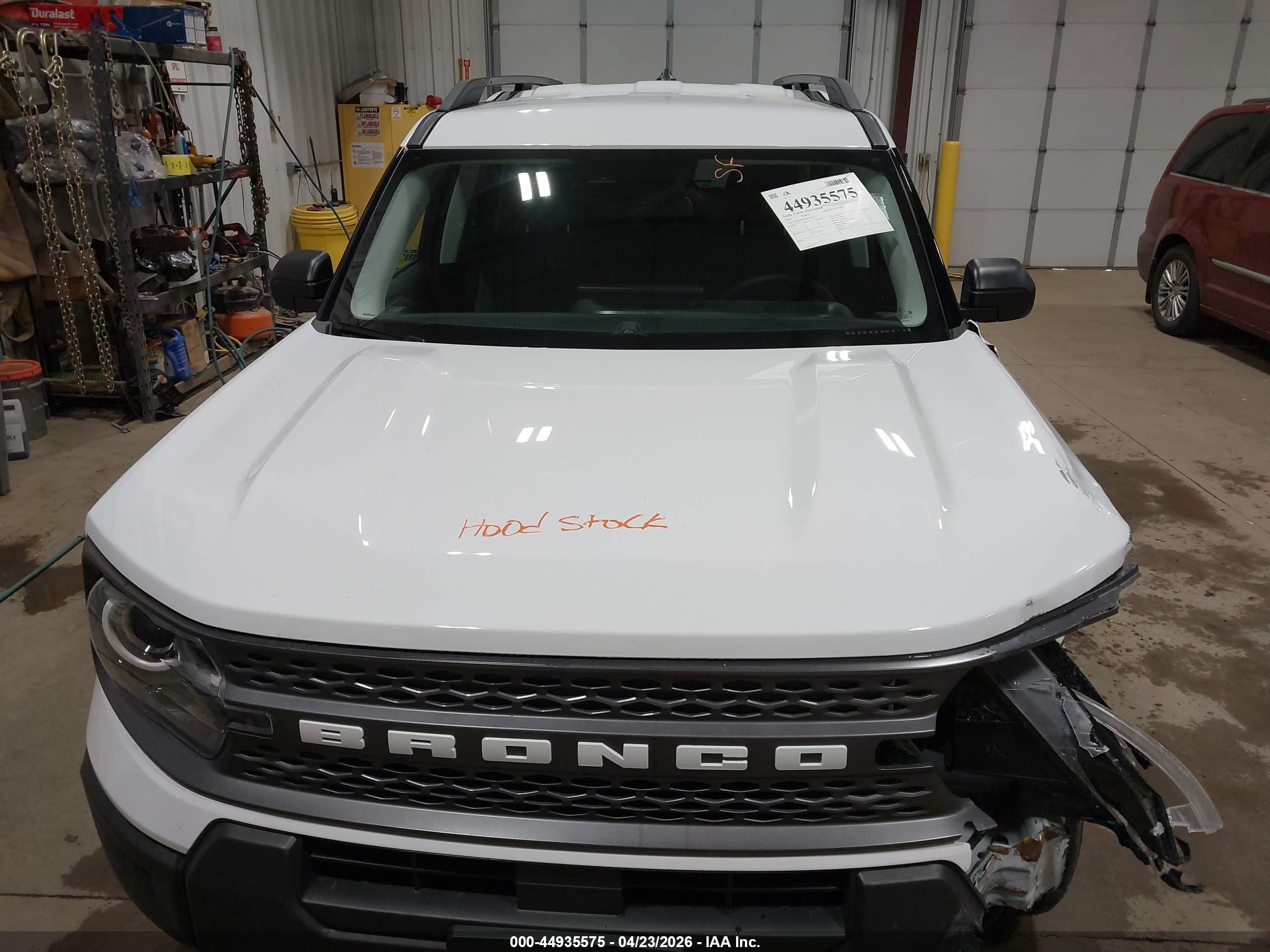 FORD BRONCO image 10