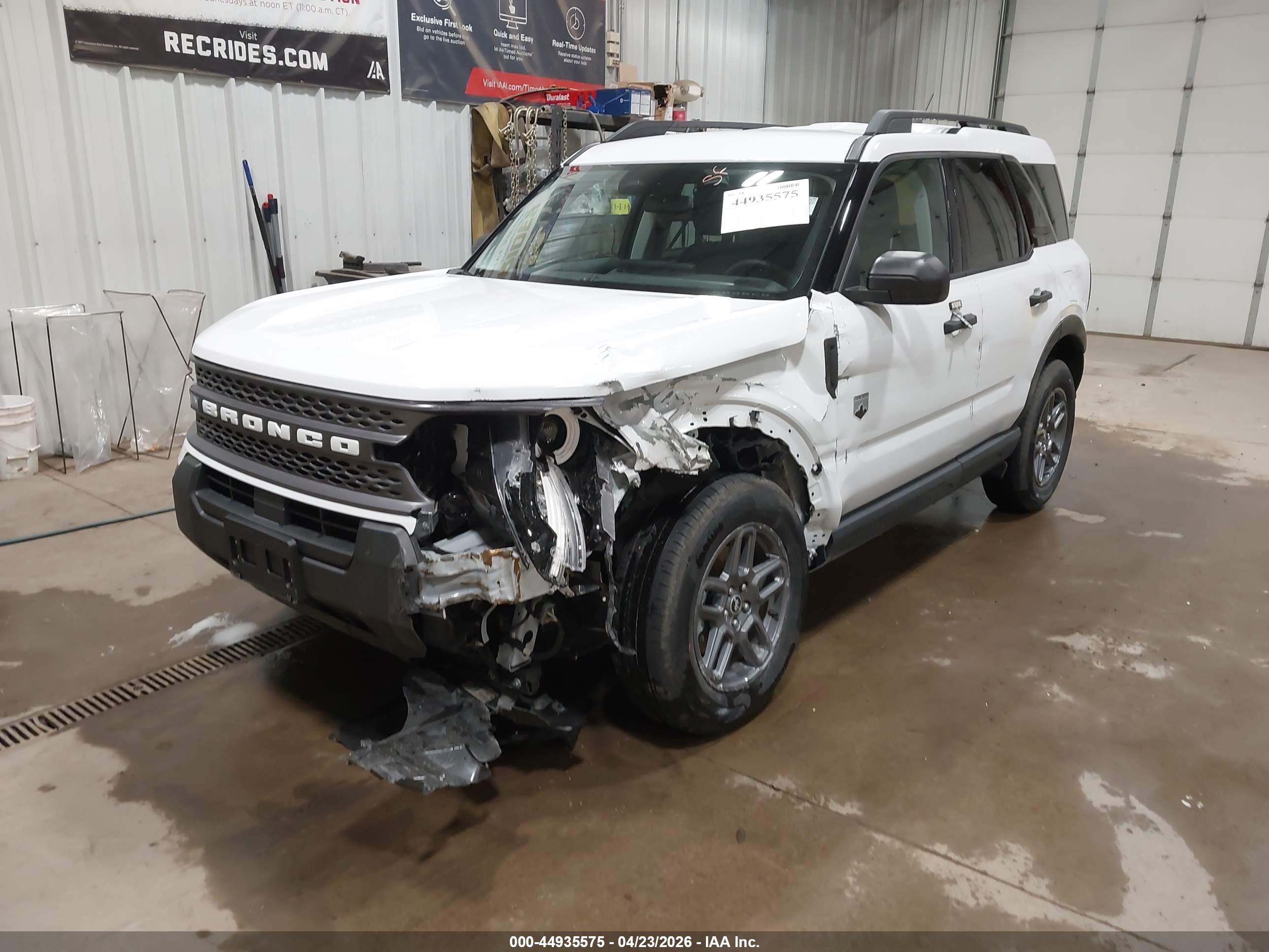 FORD BRONCO image 2