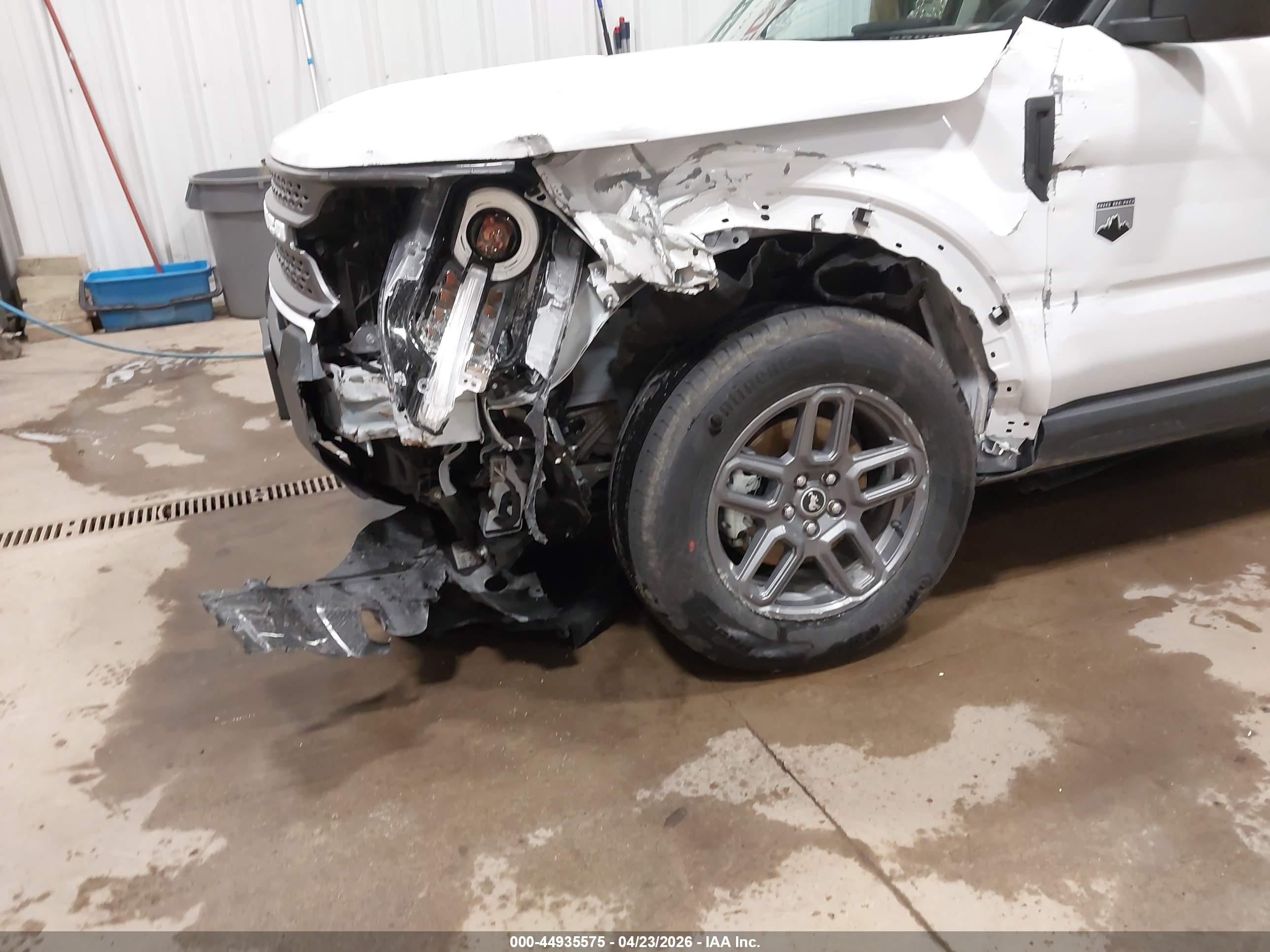 FORD BRONCO image 6