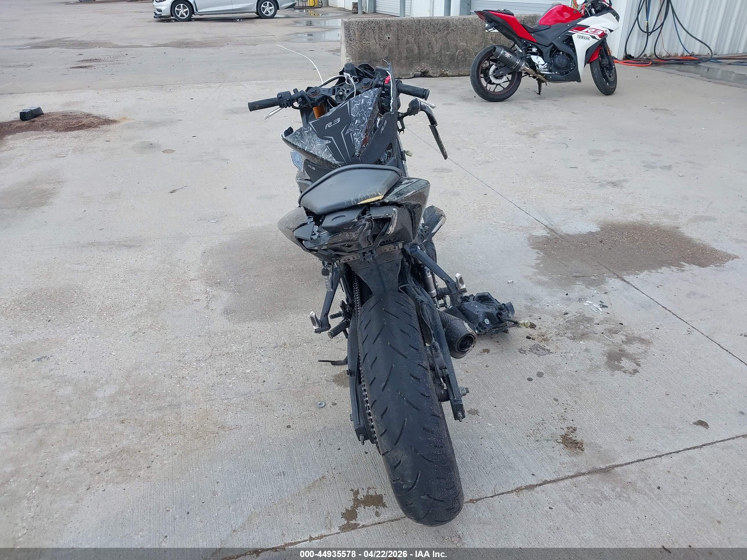 YAMAHA YZFR3 image 6