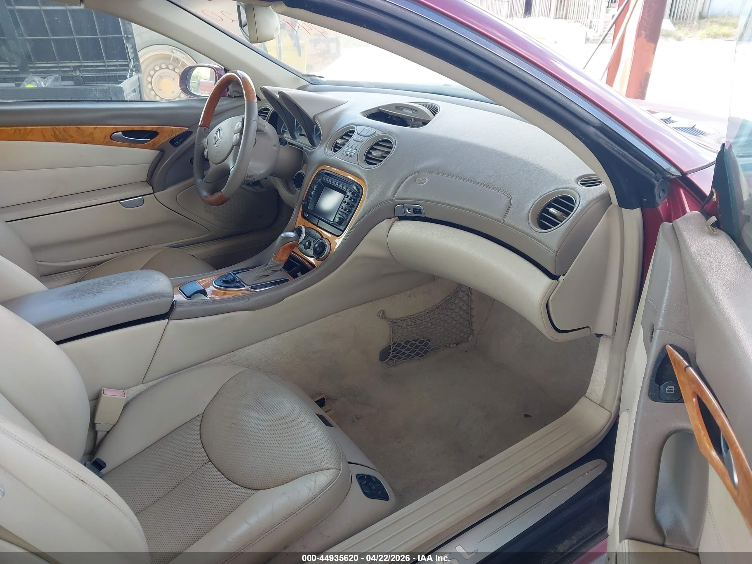 MERCEDES-BENZ SL image 5