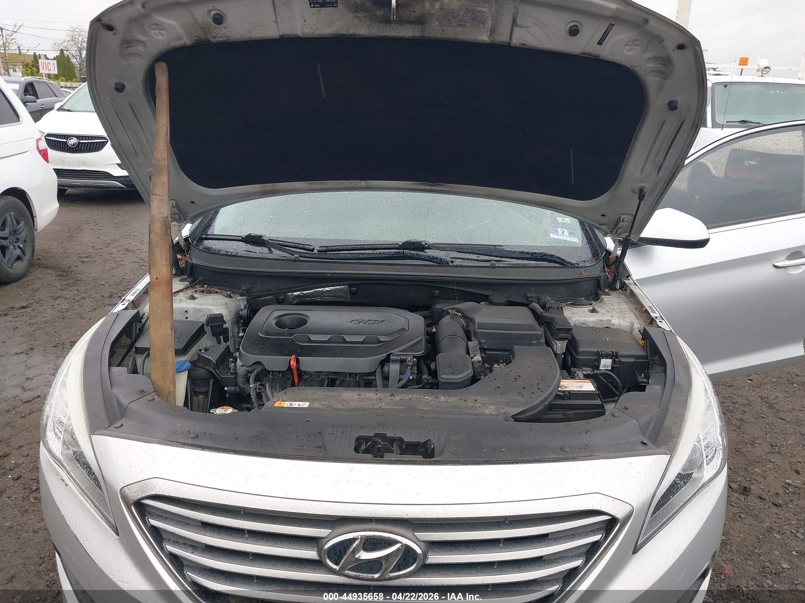 HYUNDAI SONATA image 10