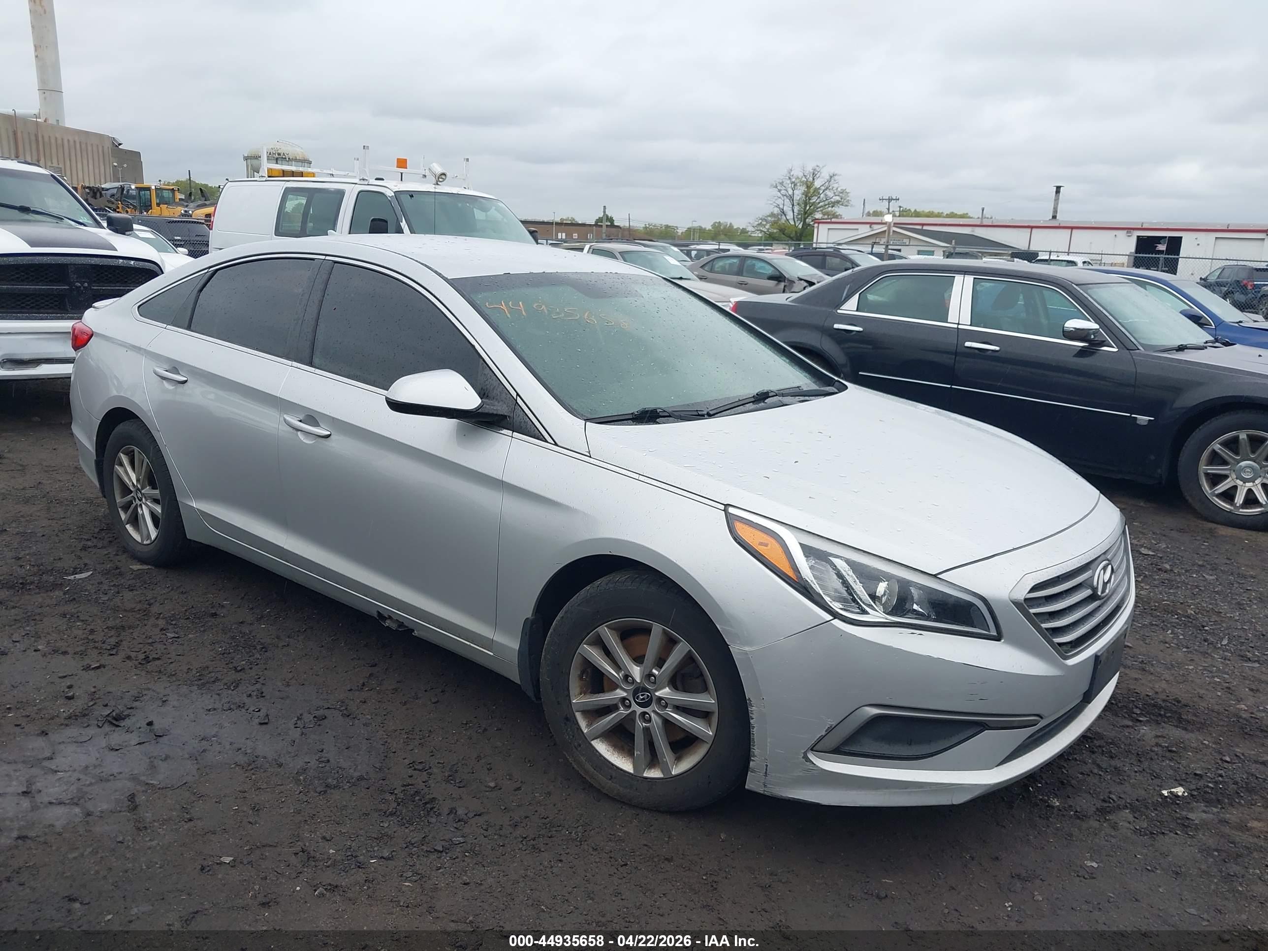 HYUNDAI SONATA image 6