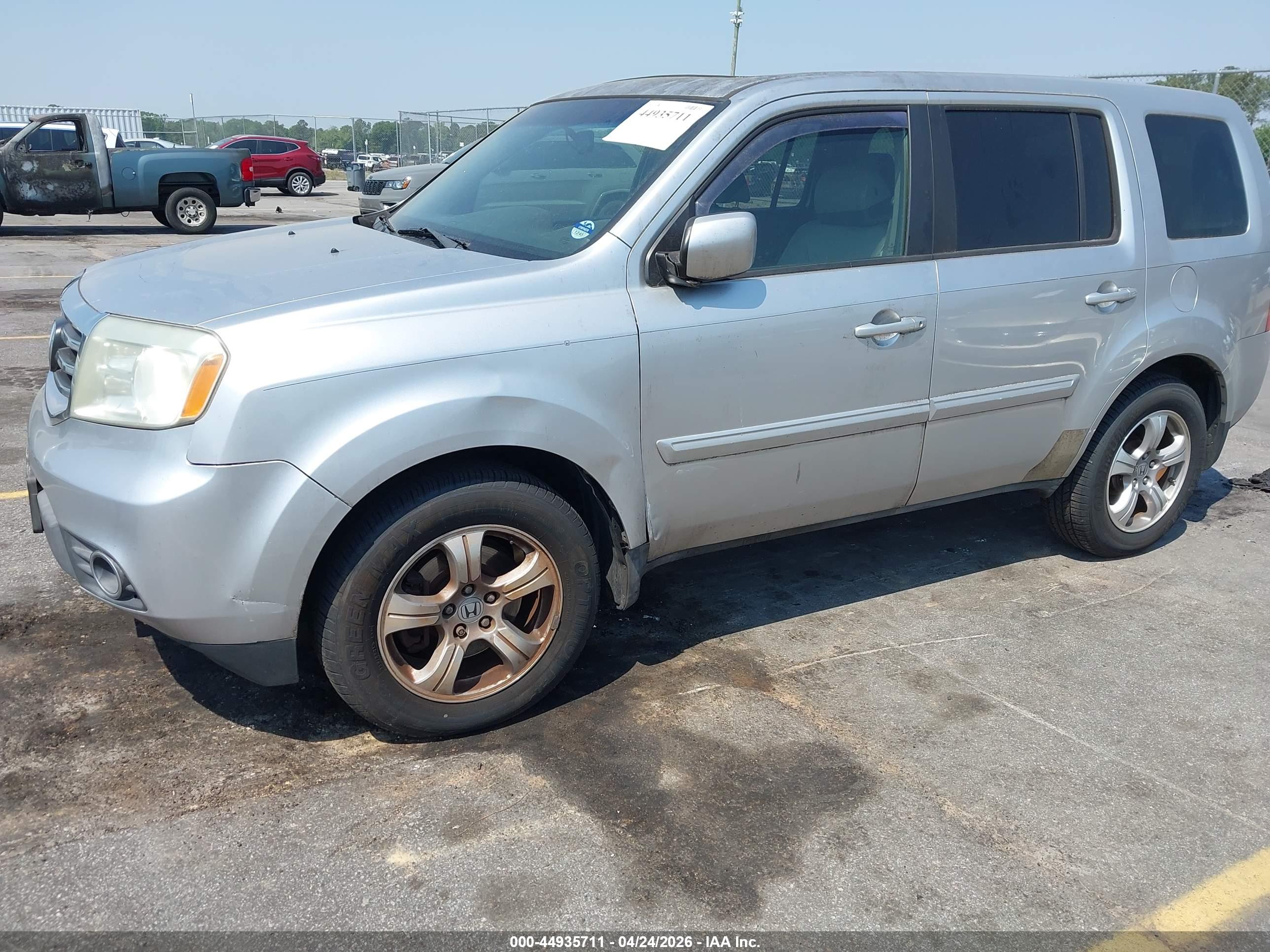 HONDA PILOT image 6
