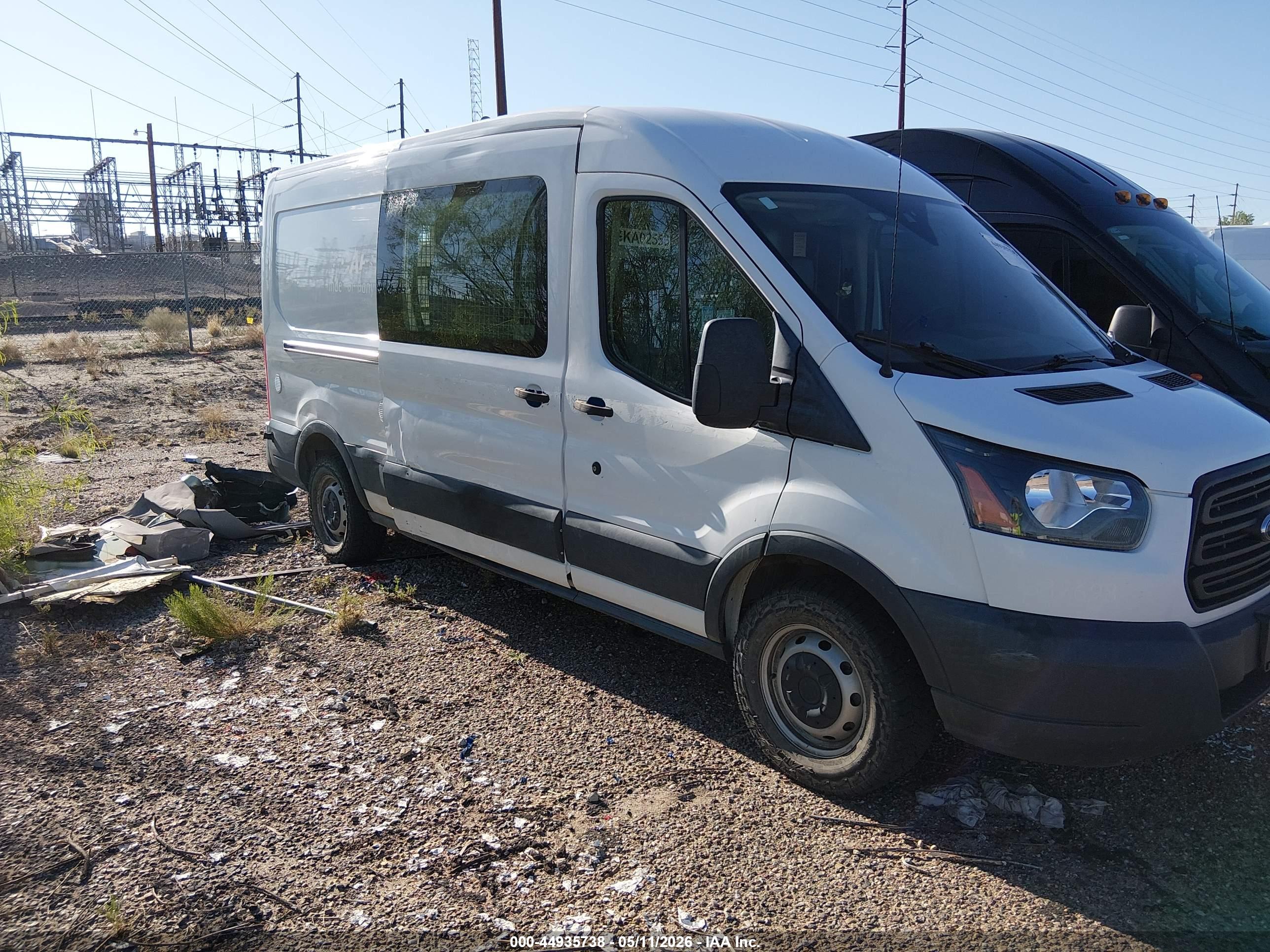 FORD TRANSIT-350 image 6