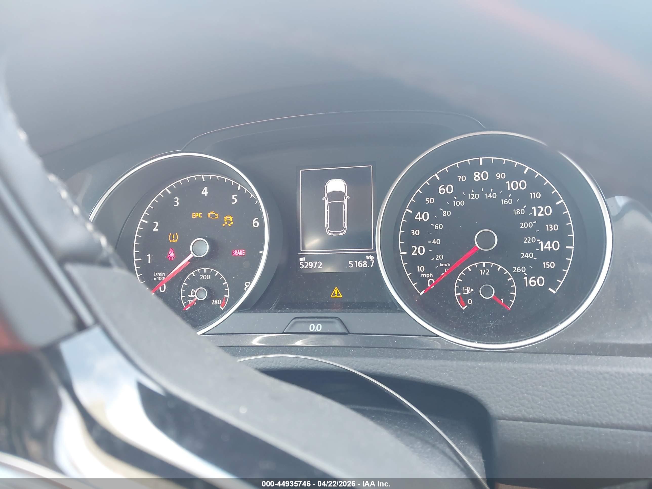 VOLKSWAGEN GOLF image 7