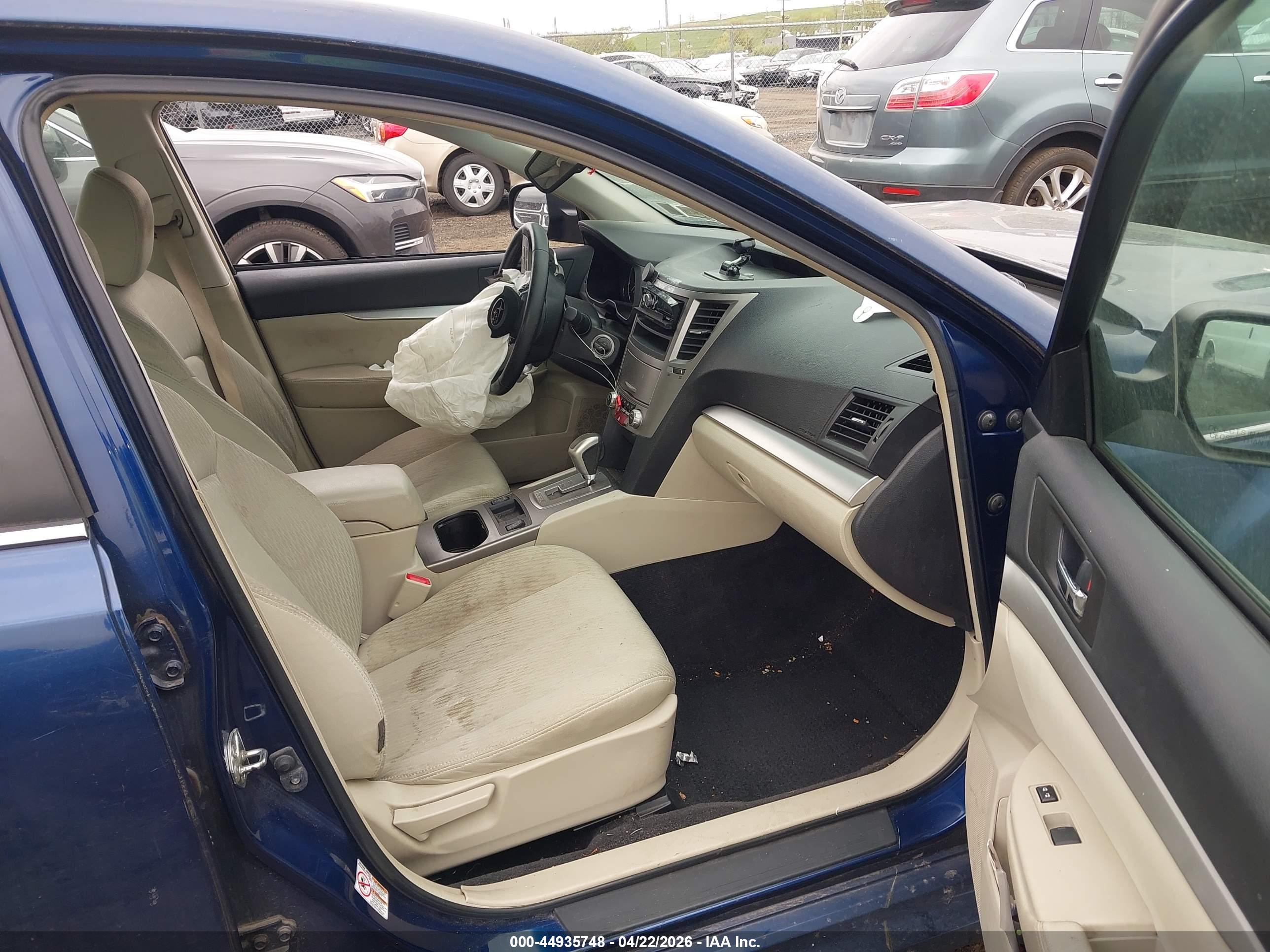 SUBARU LEGACY image 5