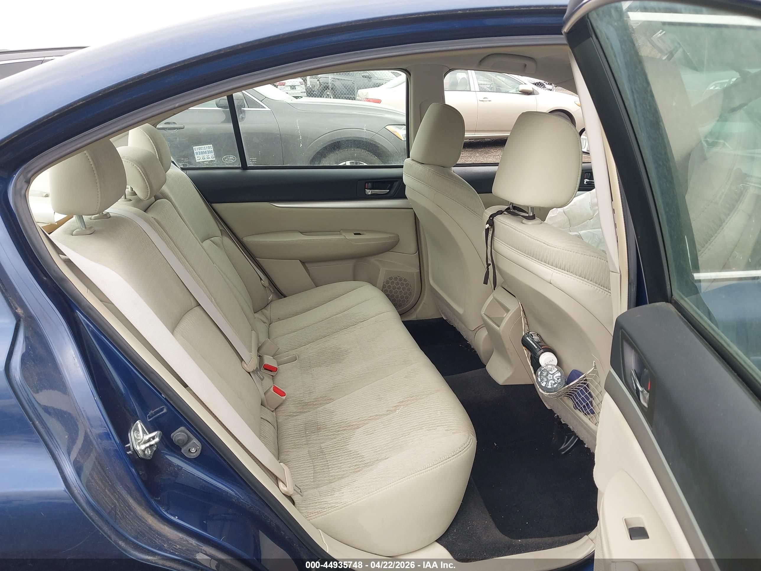 SUBARU LEGACY image 8